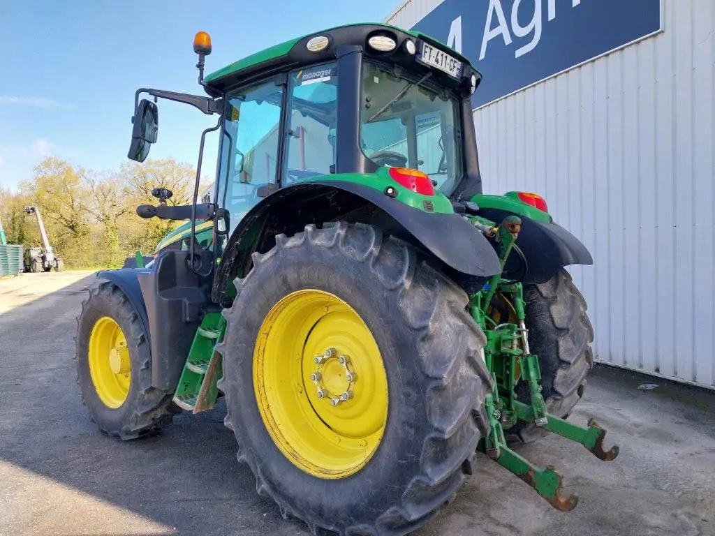 Image JOHN DEERE 6120M