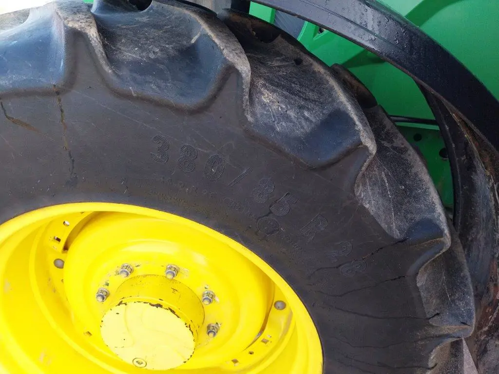 Image JOHN DEERE 6120M