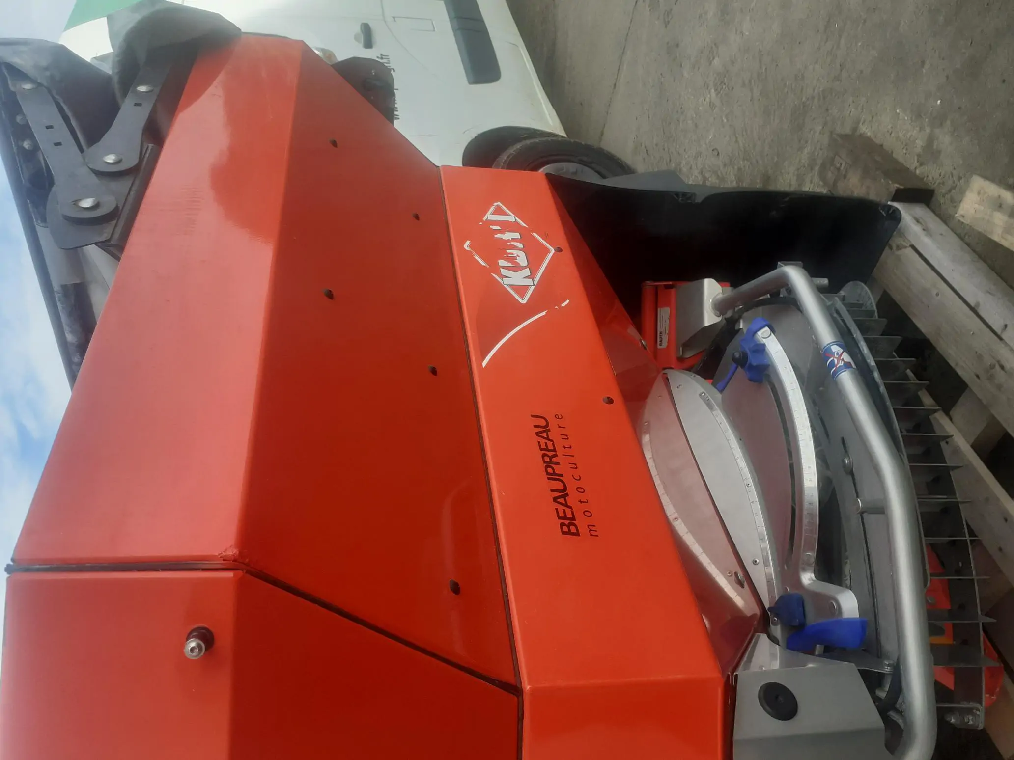 Image KUHN AXIS 40.1WT25 ISOBUS 2700L