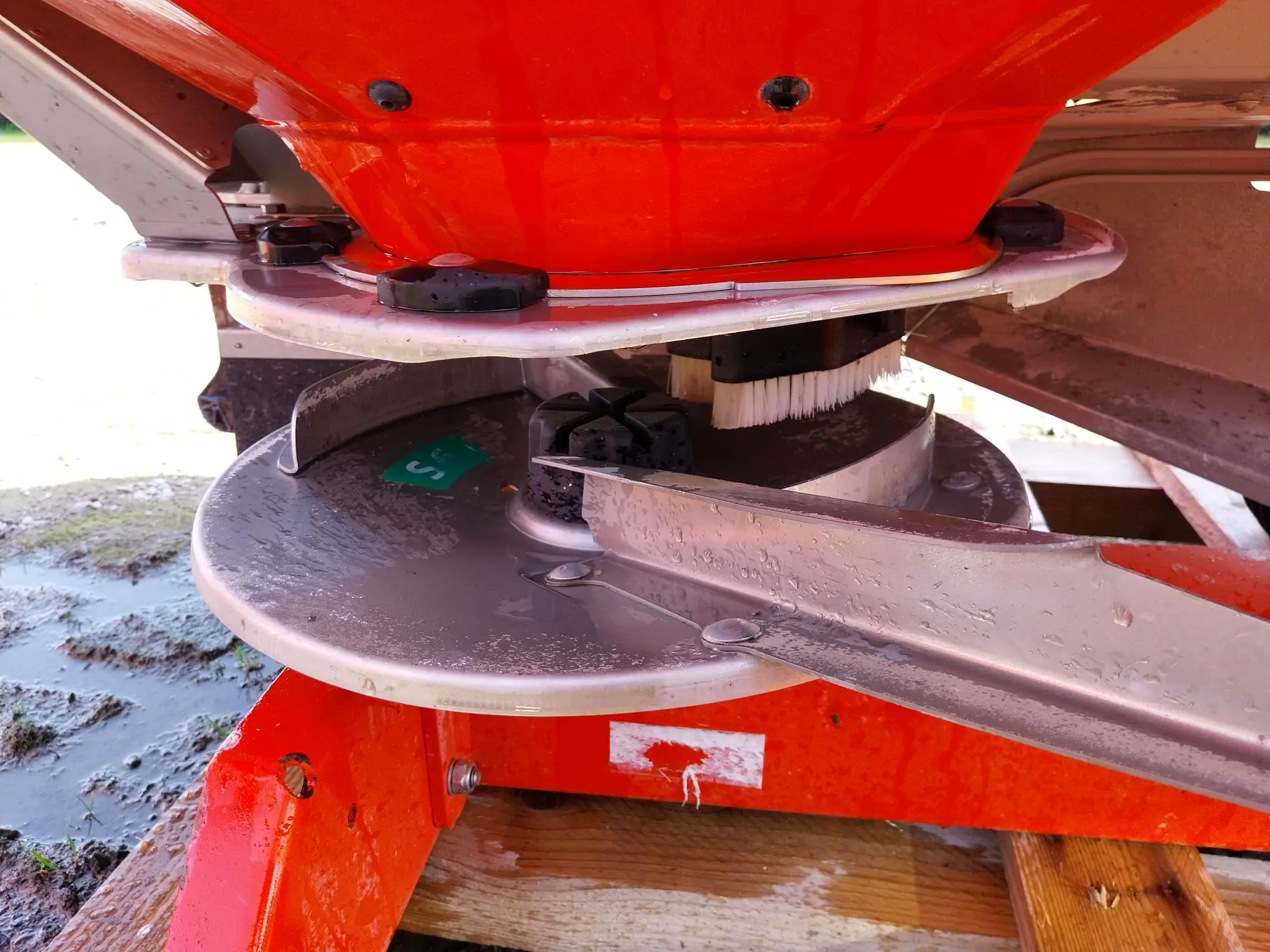 Image KUHN AXIS 40.1WT25 ISOBUS 2700L