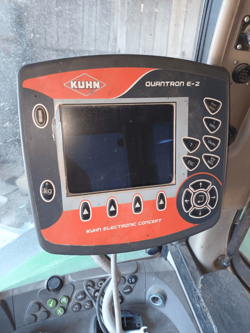 Image KUHN AXIS 40.1 WT25 2500