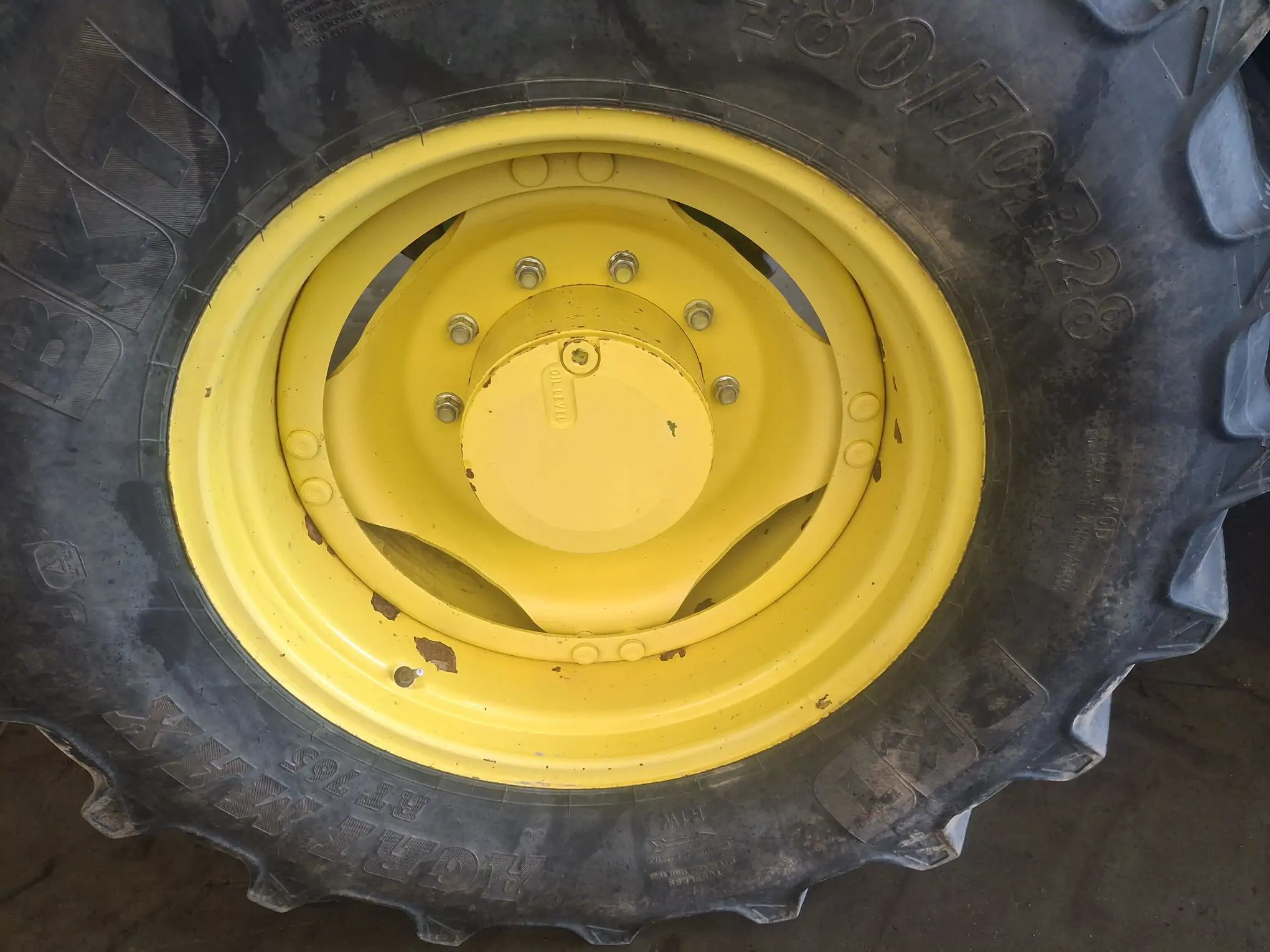 Image JOHN DEERE TRA JOHN DEERE 6140R