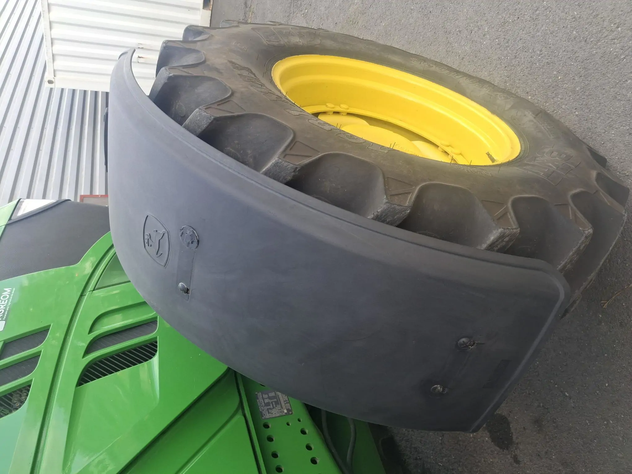 Image JOHN DEERE TRA JOHN DEERE 6140R