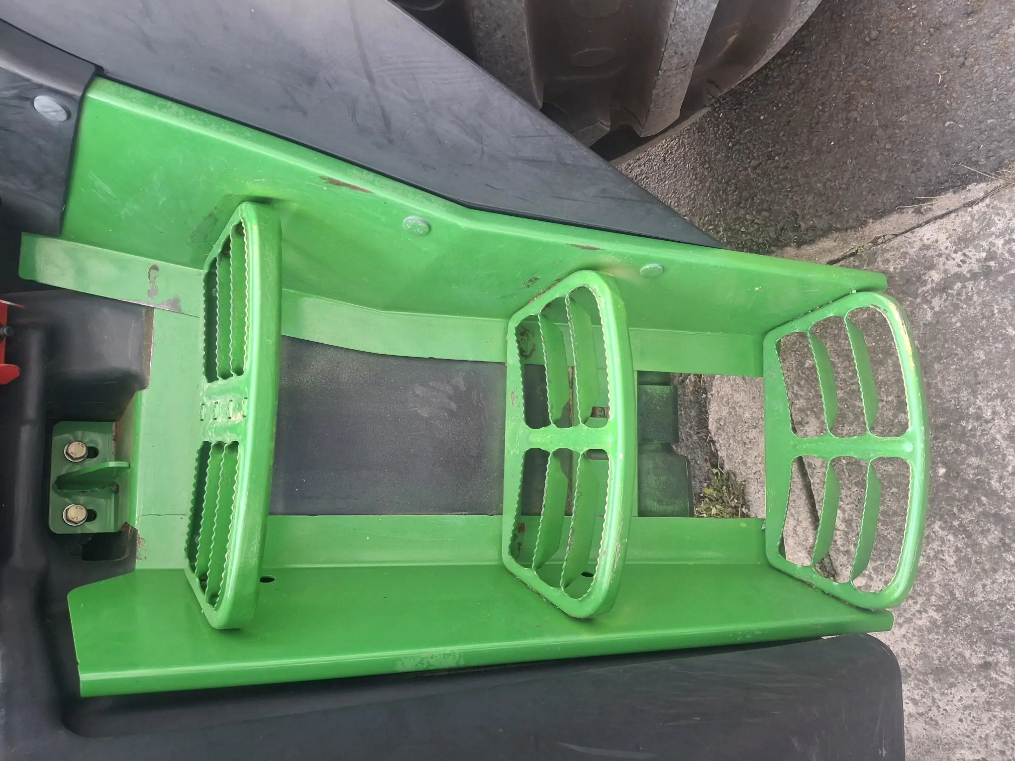 Image JOHN DEERE TRA JOHN DEERE 6140R