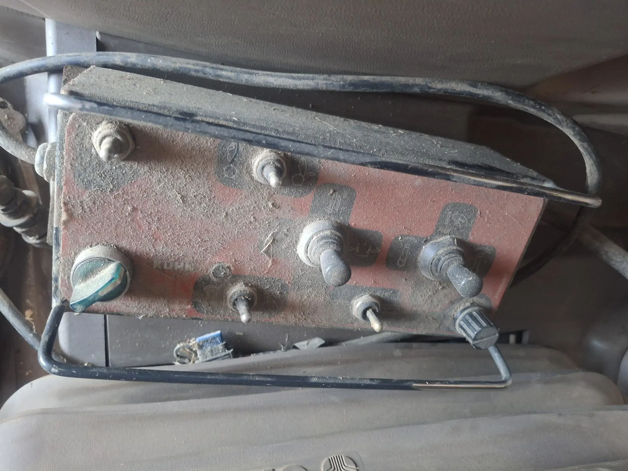 Image KUHN PAILLEUSE PRIMOR 5570 M