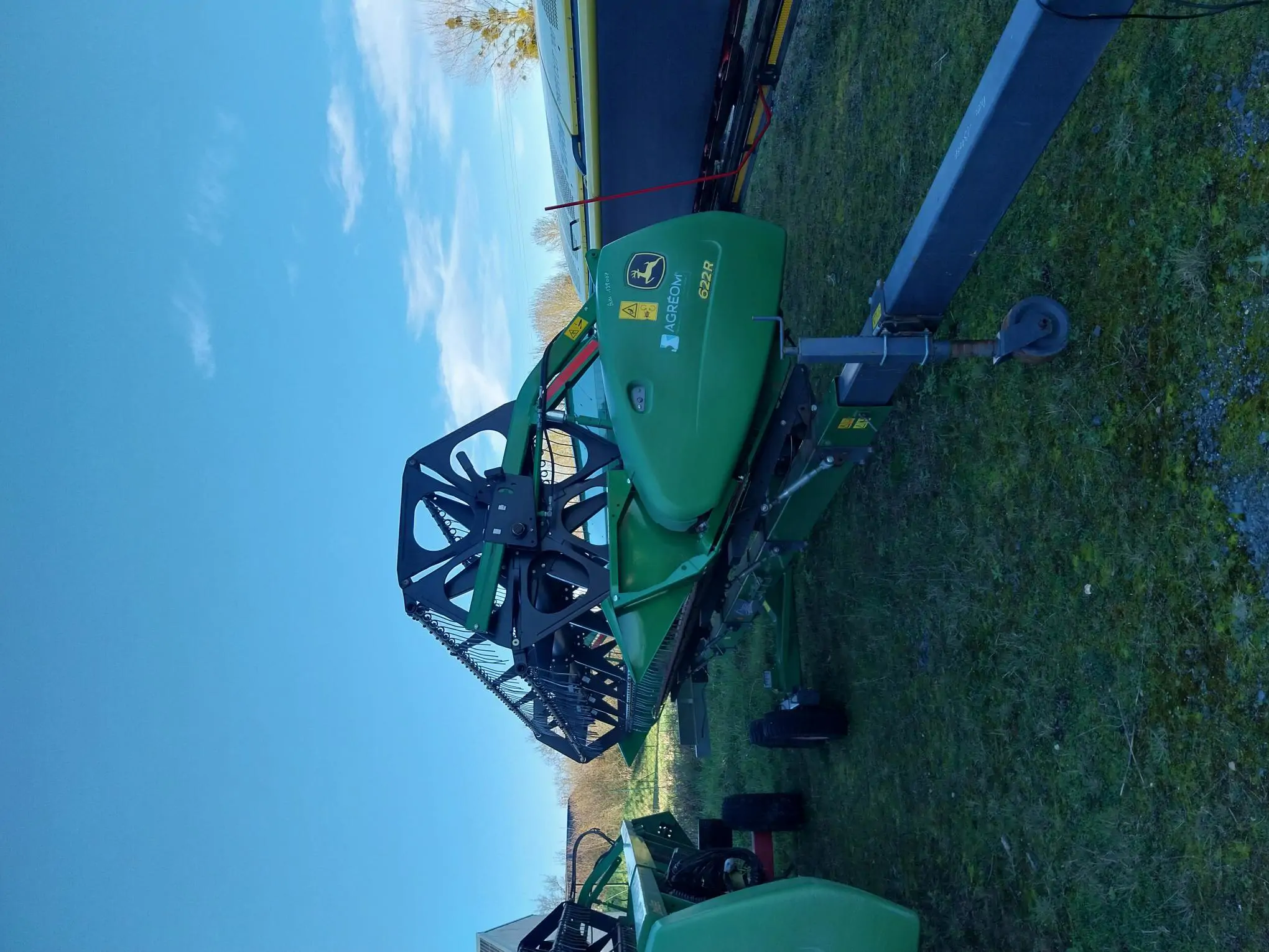 Image JOHN DEERE T560