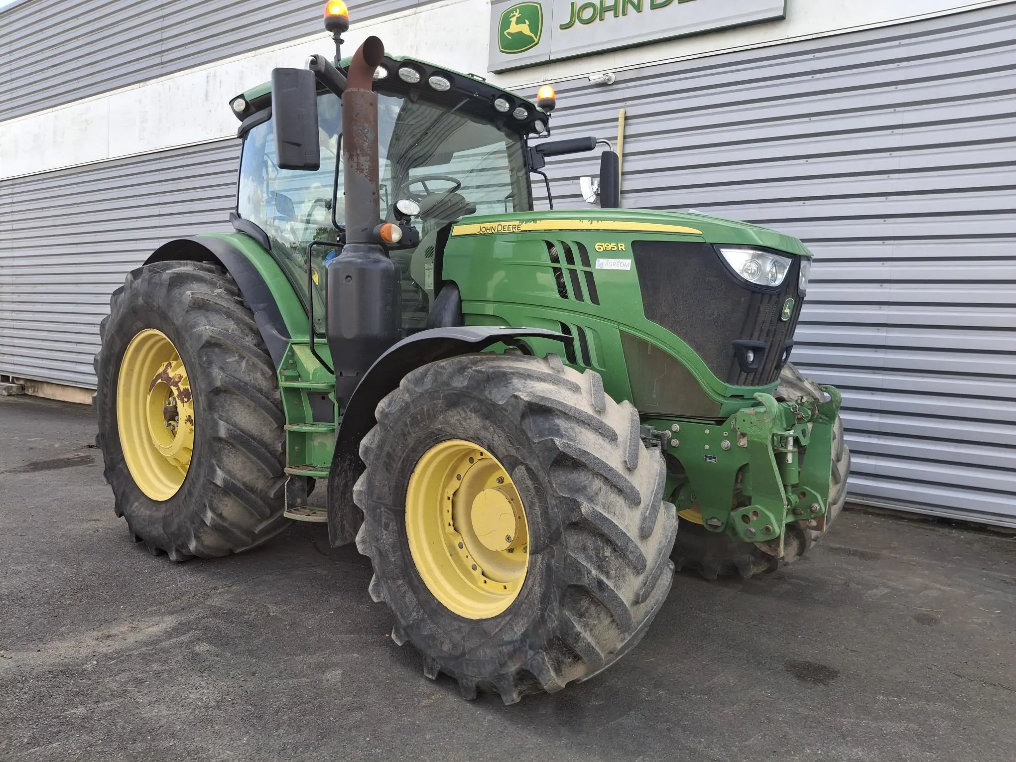 Image JOHN DEERE 6195R FT4