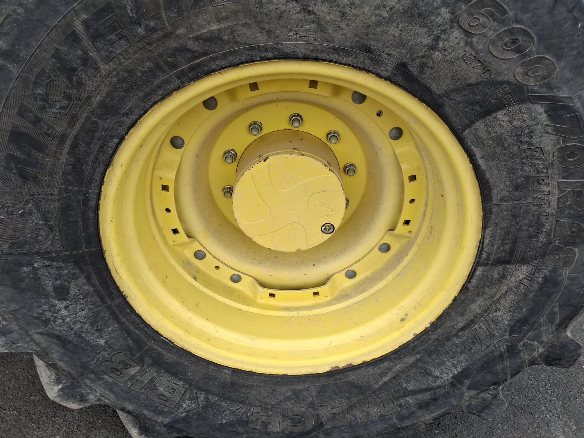 Image JOHN DEERE 6195R FT4