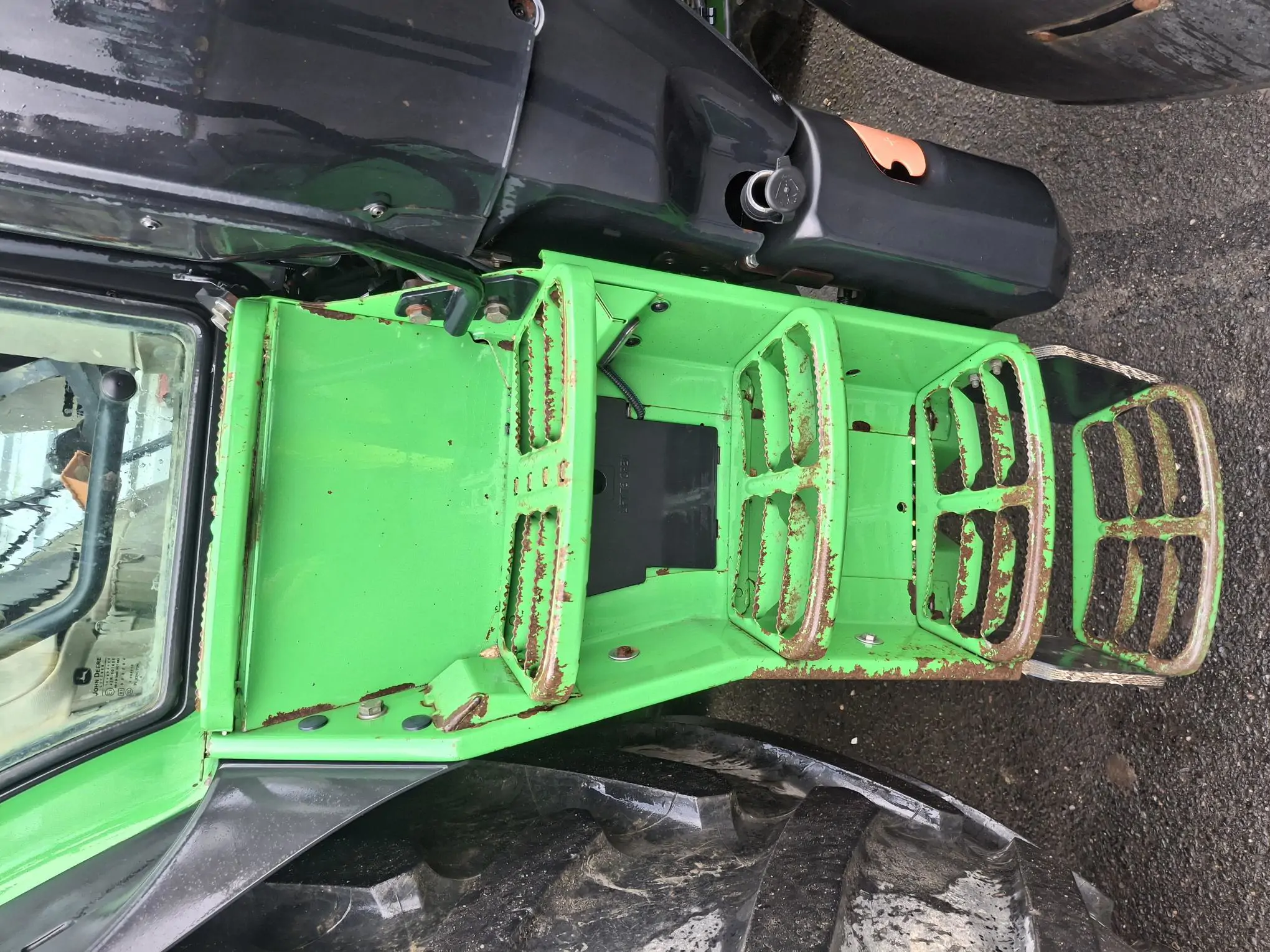 Image JOHN DEERE 6195R FT4