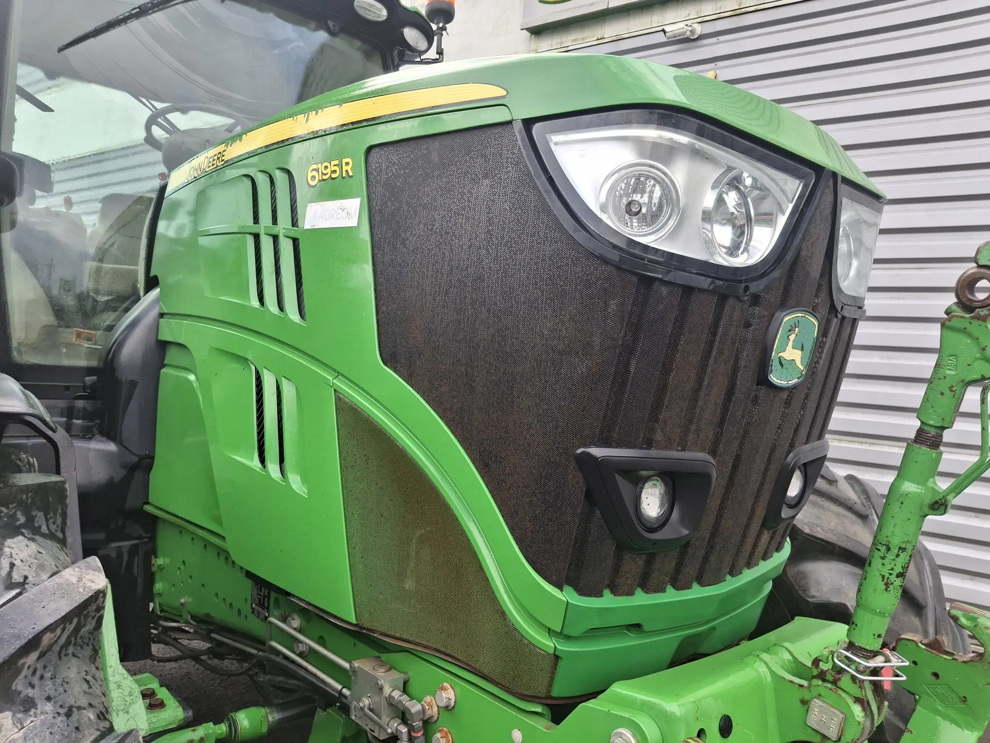 Image JOHN DEERE 6195R FT4