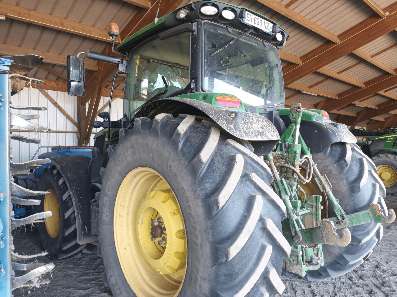 Image JOHN DEERE 6195R FT4