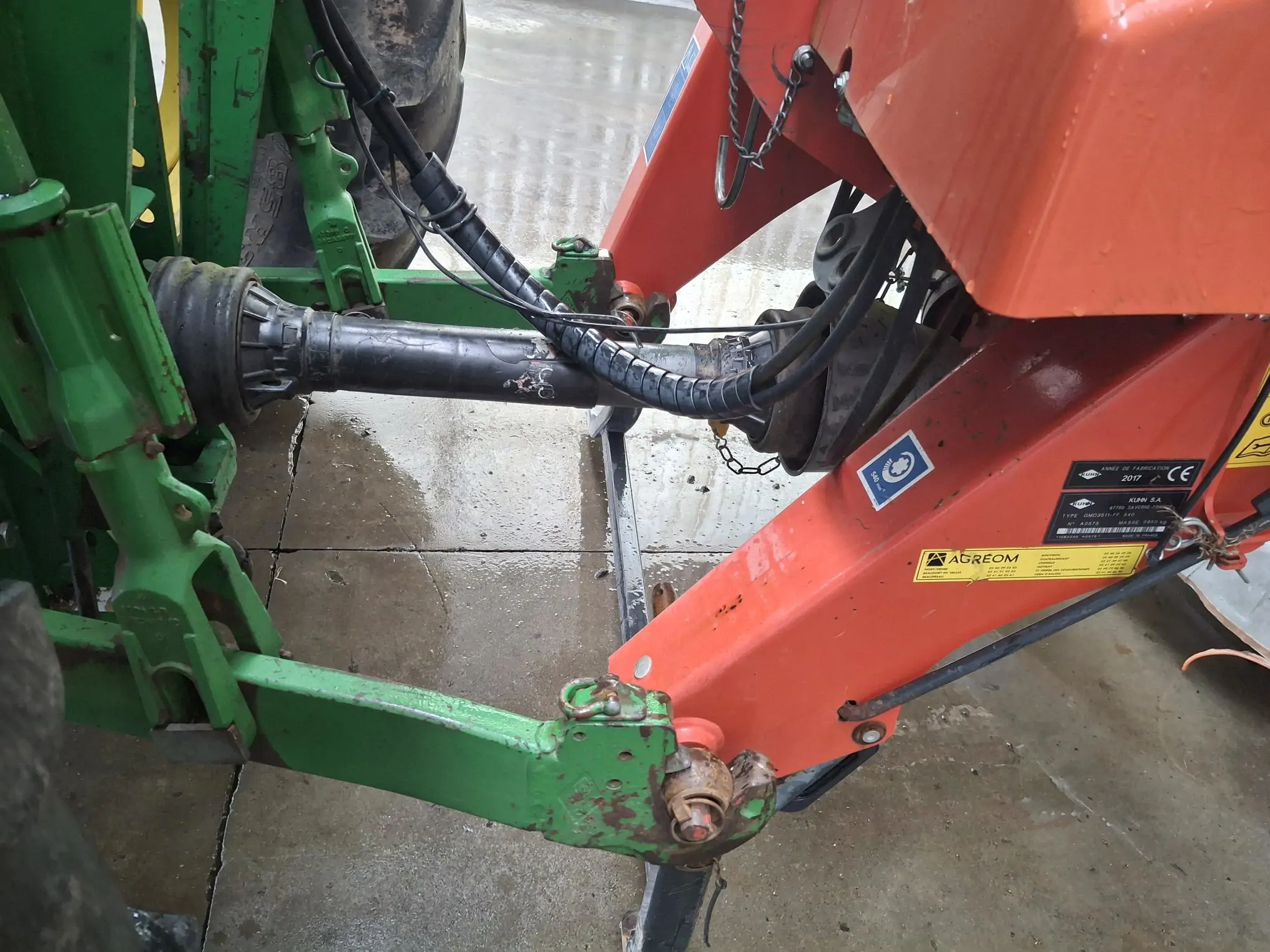 Image KUHN FAUCHEUSE GMD 3511 FF 540TR