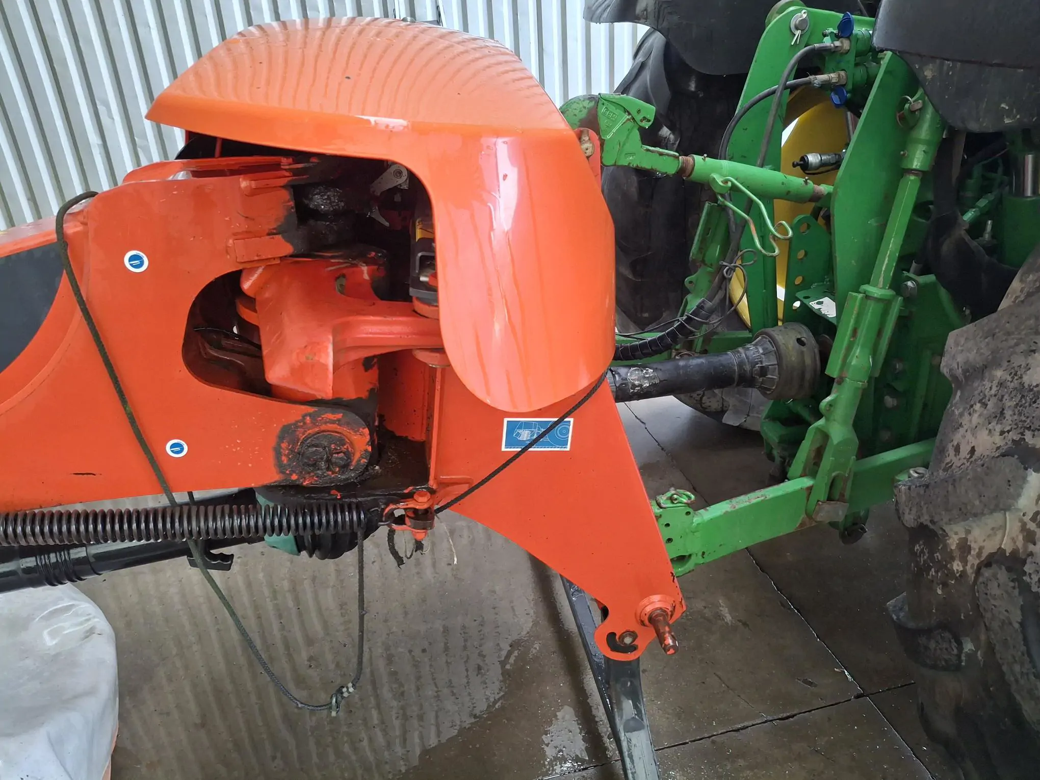 Image KUHN FAUCHEUSE GMD 3511 FF 540TR