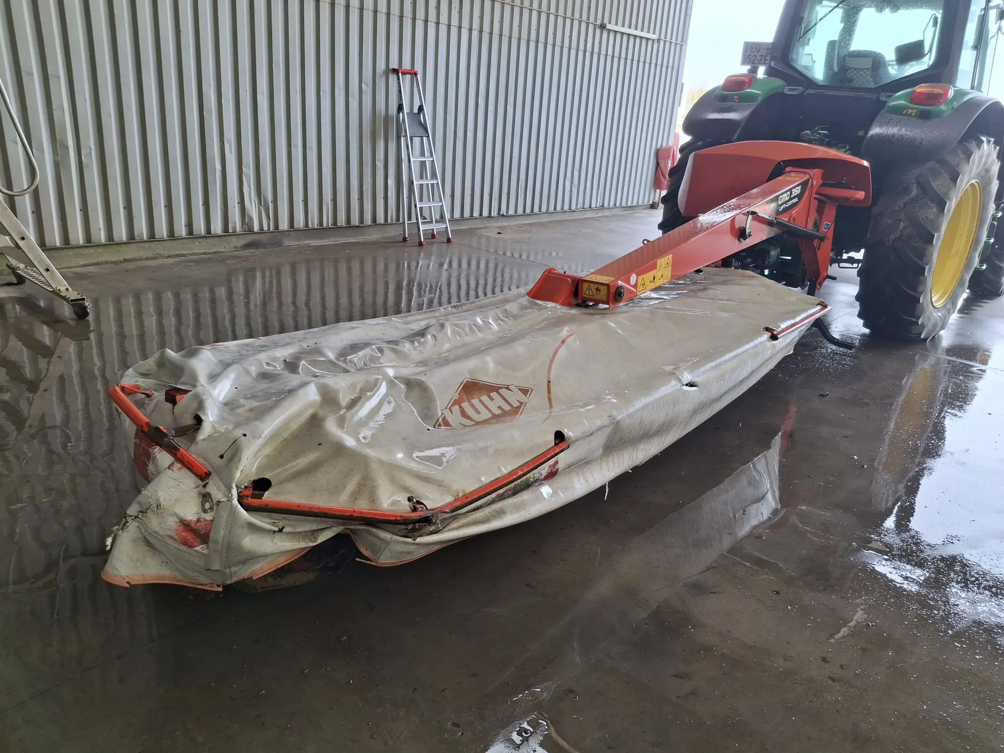 Image KUHN FAUCHEUSE GMD 3511 FF 540TR