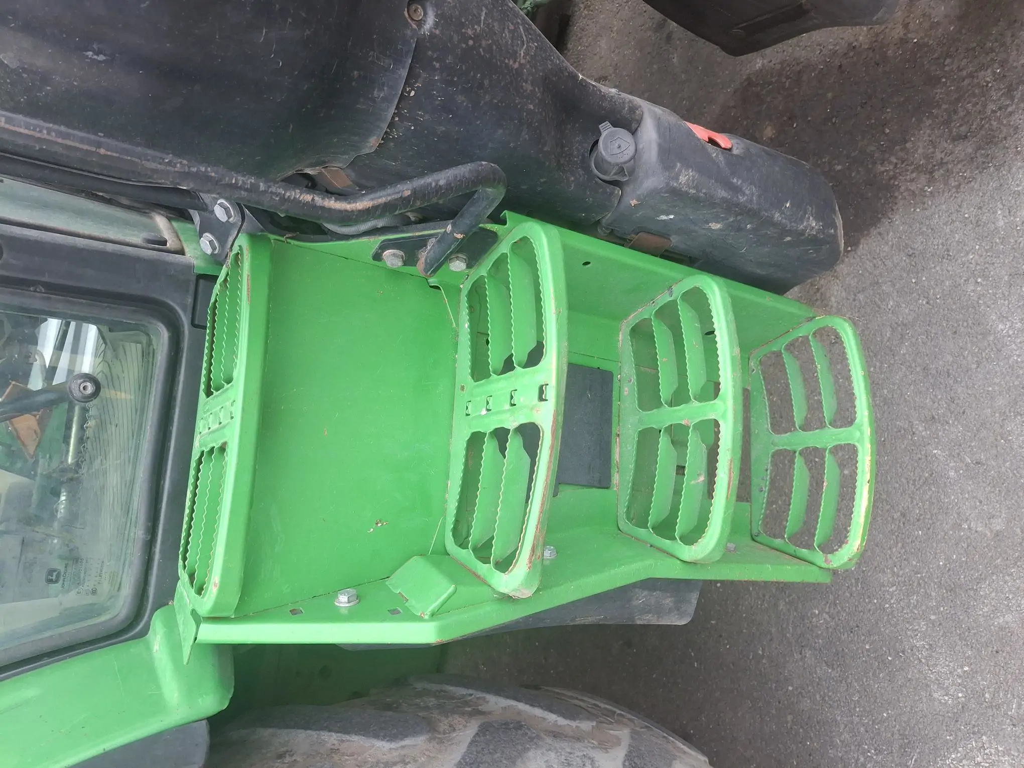 Image JOHN DEERE 6110M