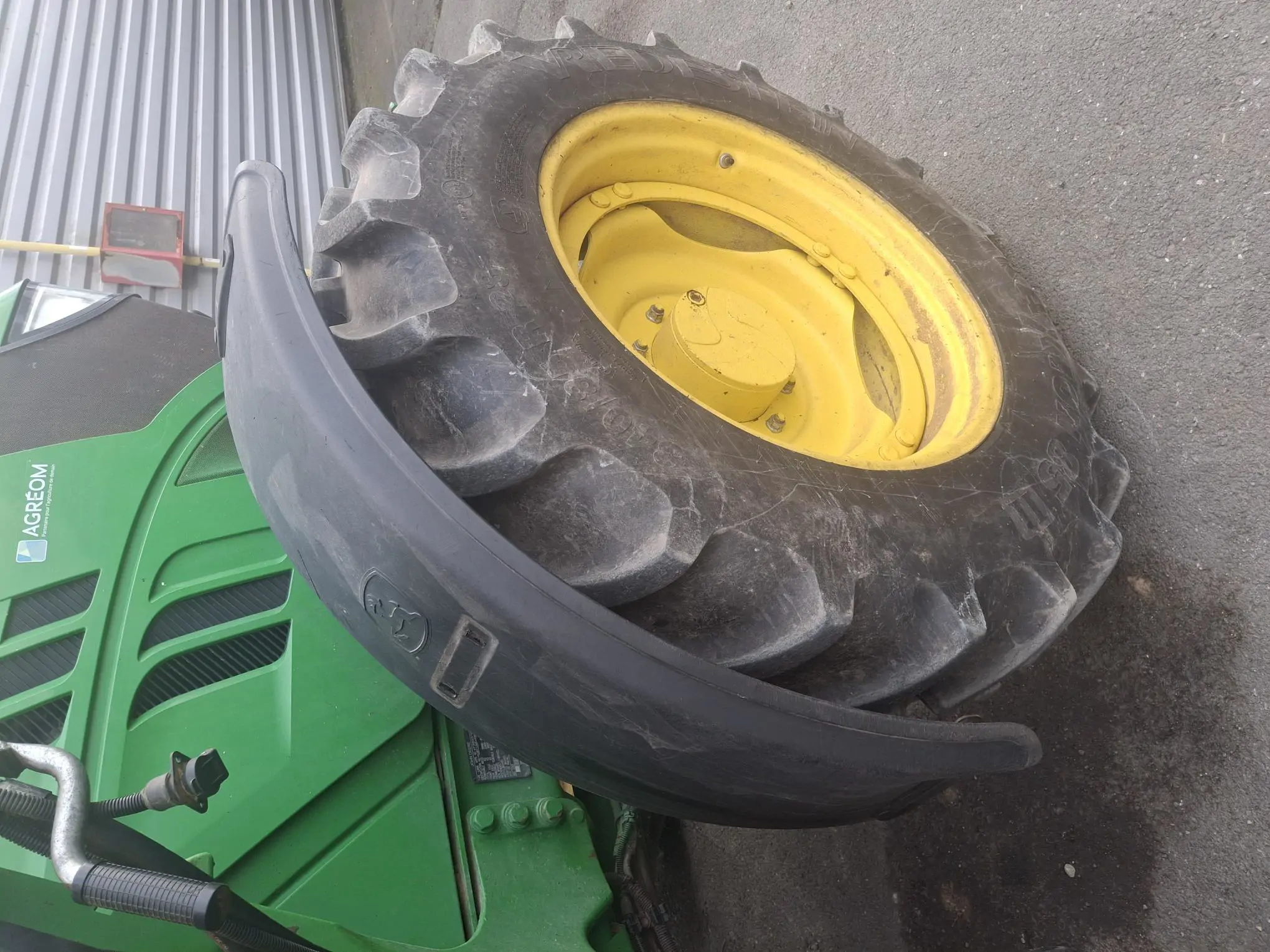 Image JOHN DEERE 6110M