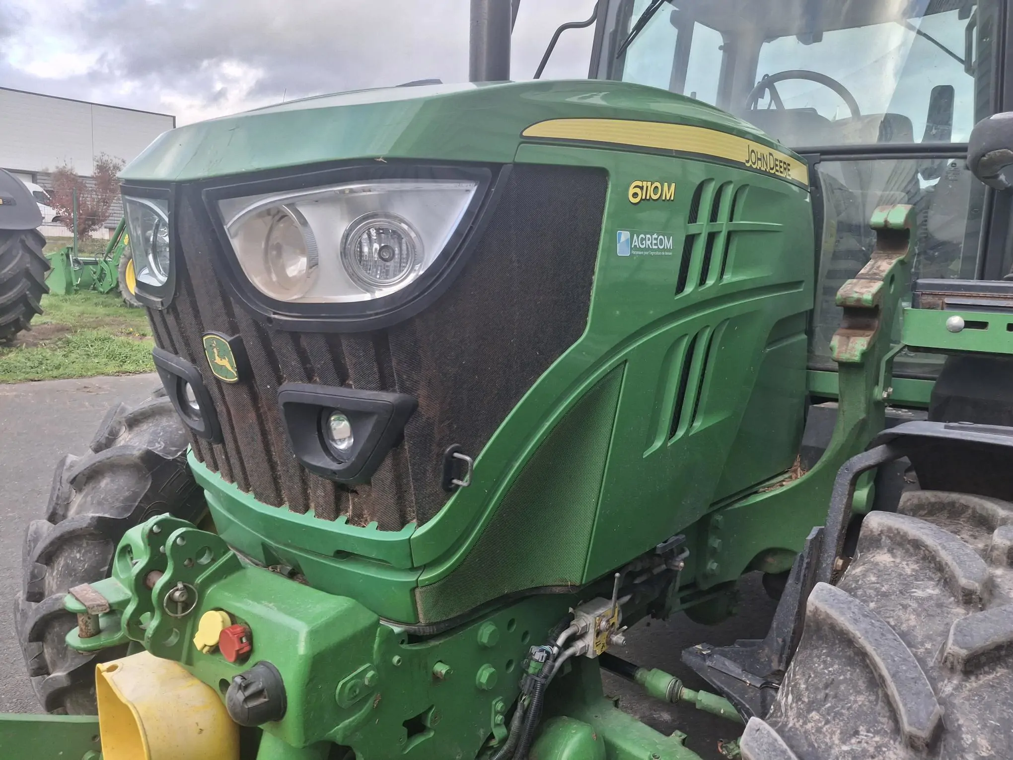 Image JOHN DEERE 6110M