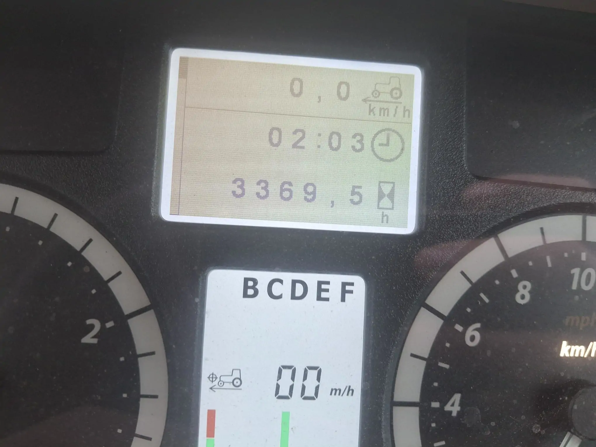 Image JOHN DEERE 6110M