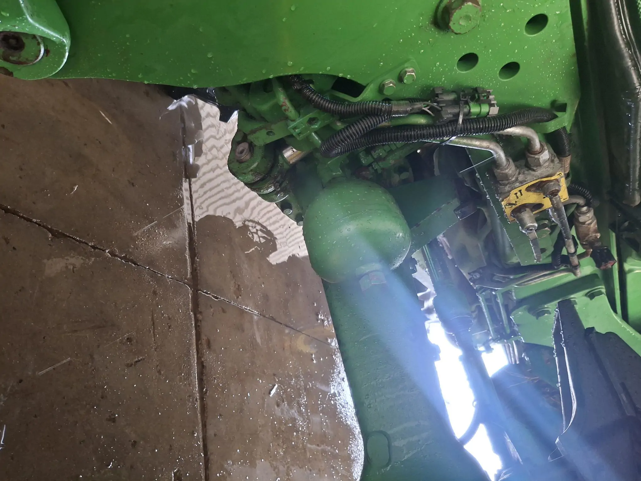 Image JOHN DEERE 6110M