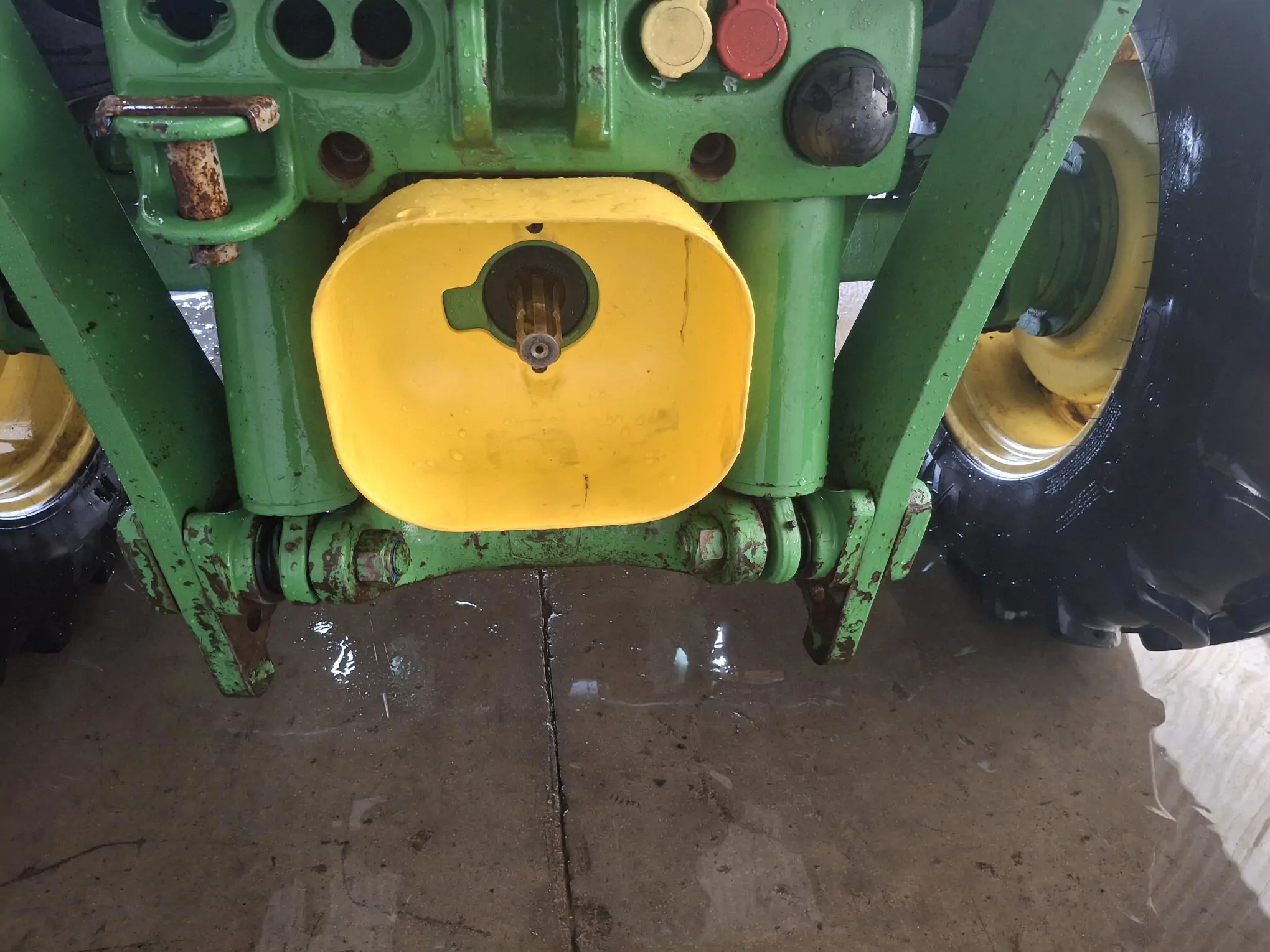 Image JOHN DEERE 6110M