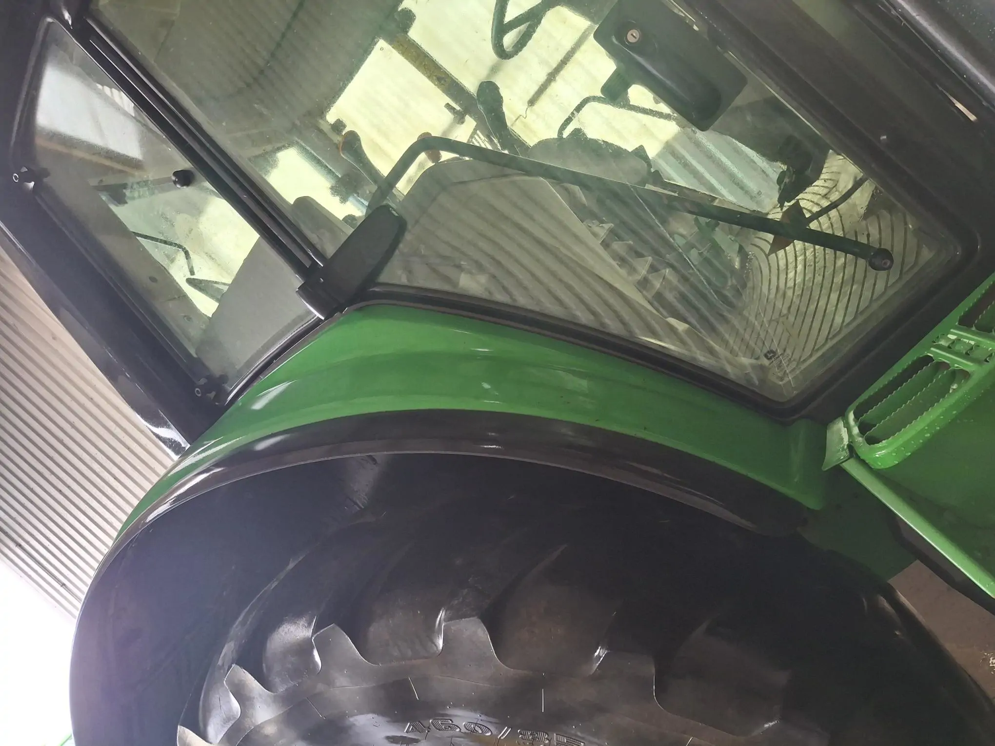 Image JOHN DEERE 6110M