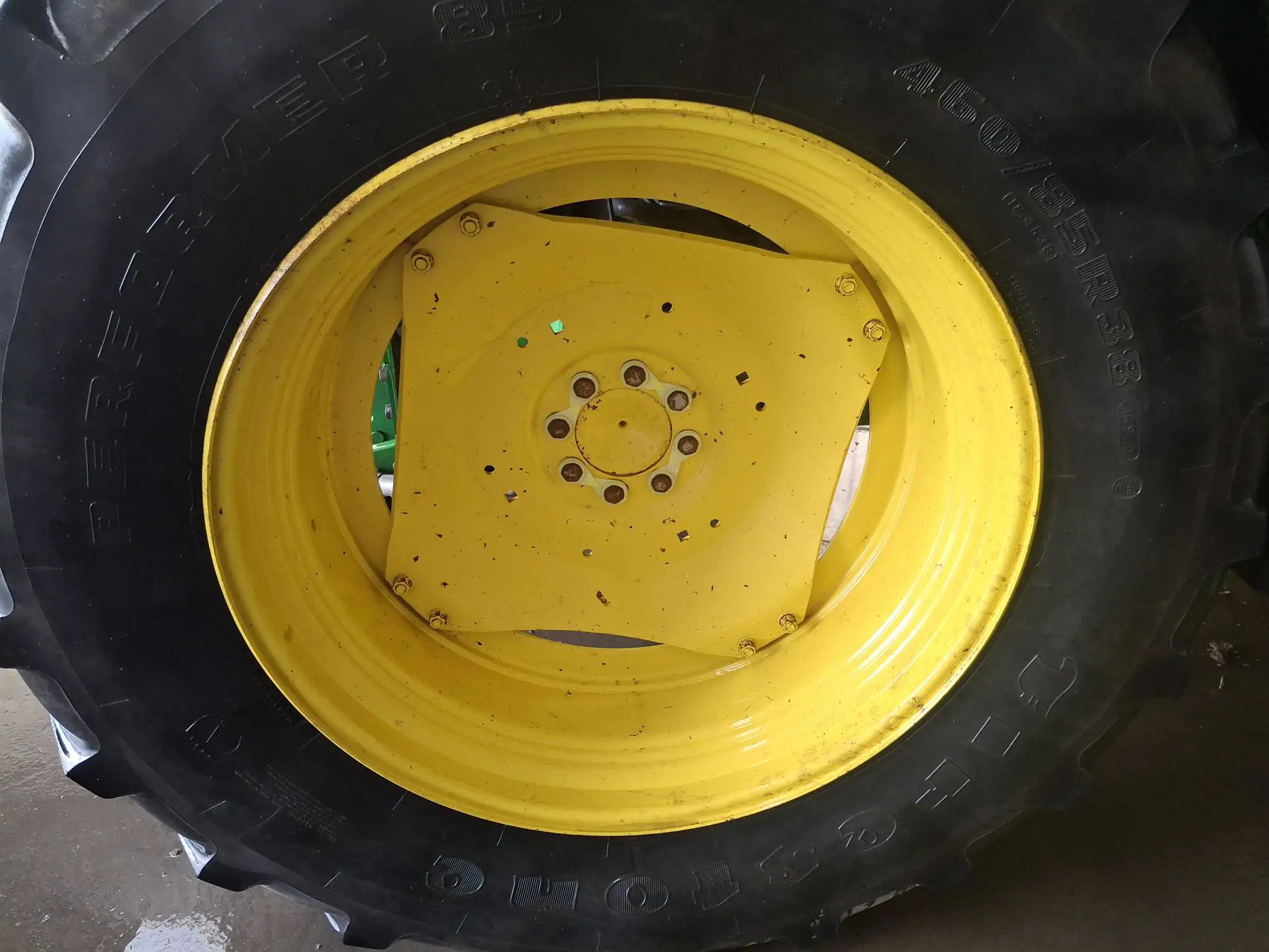 Image JOHN DEERE 6110M