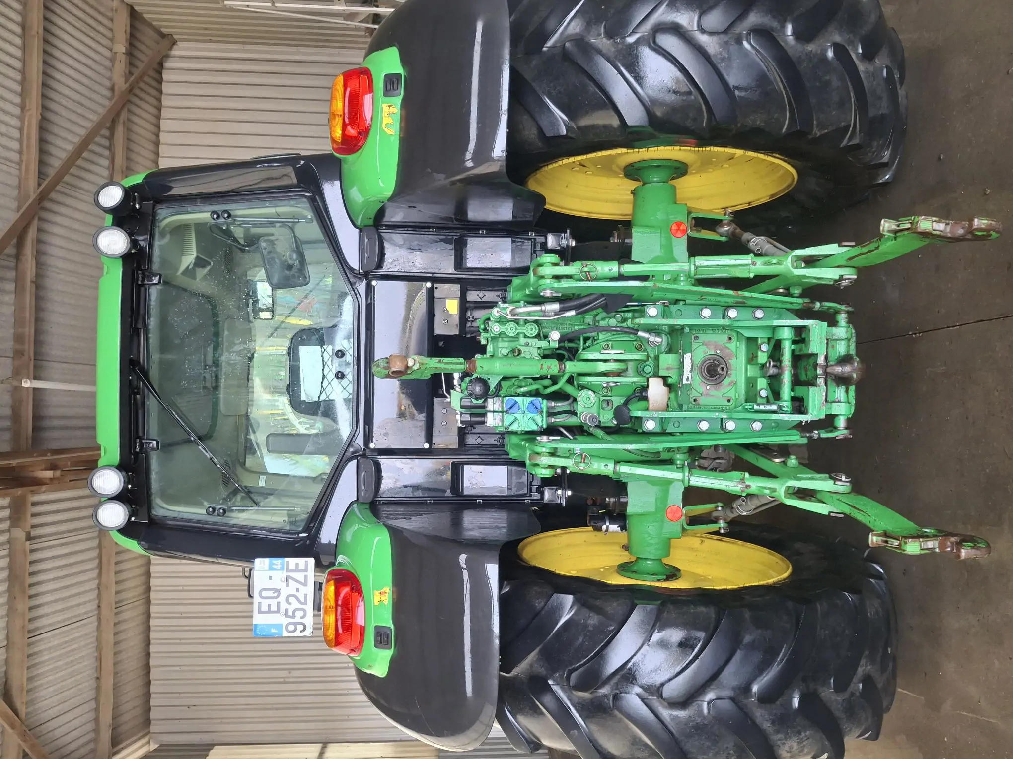 Image JOHN DEERE 6110M