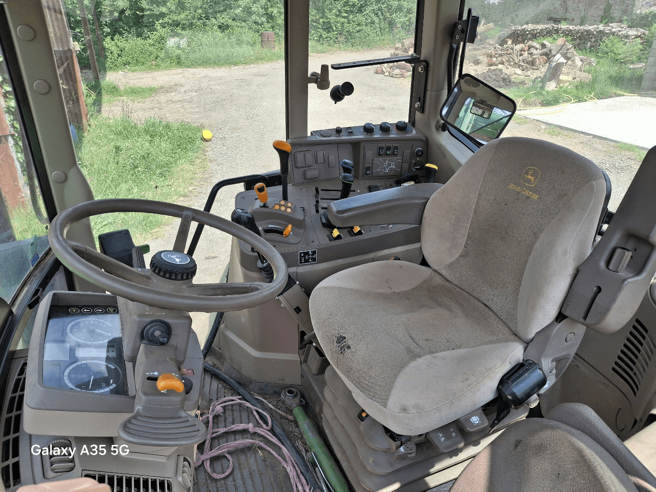 Image JOHN DEERE 6110M