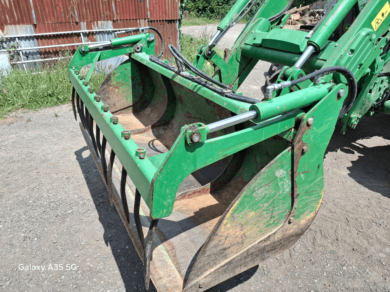 Image JOHN DEERE 6110M