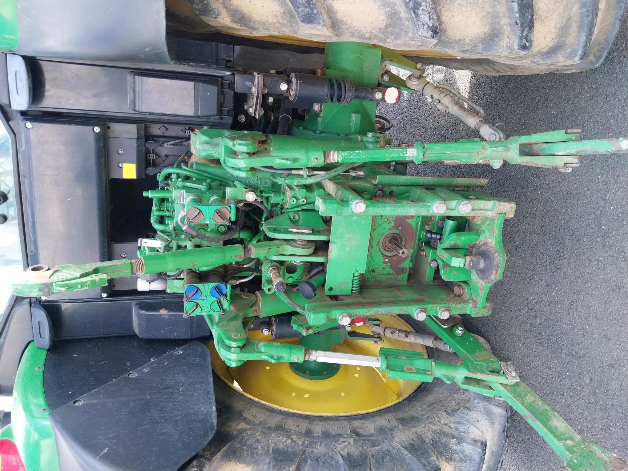 Image JOHN DEERE 6110M