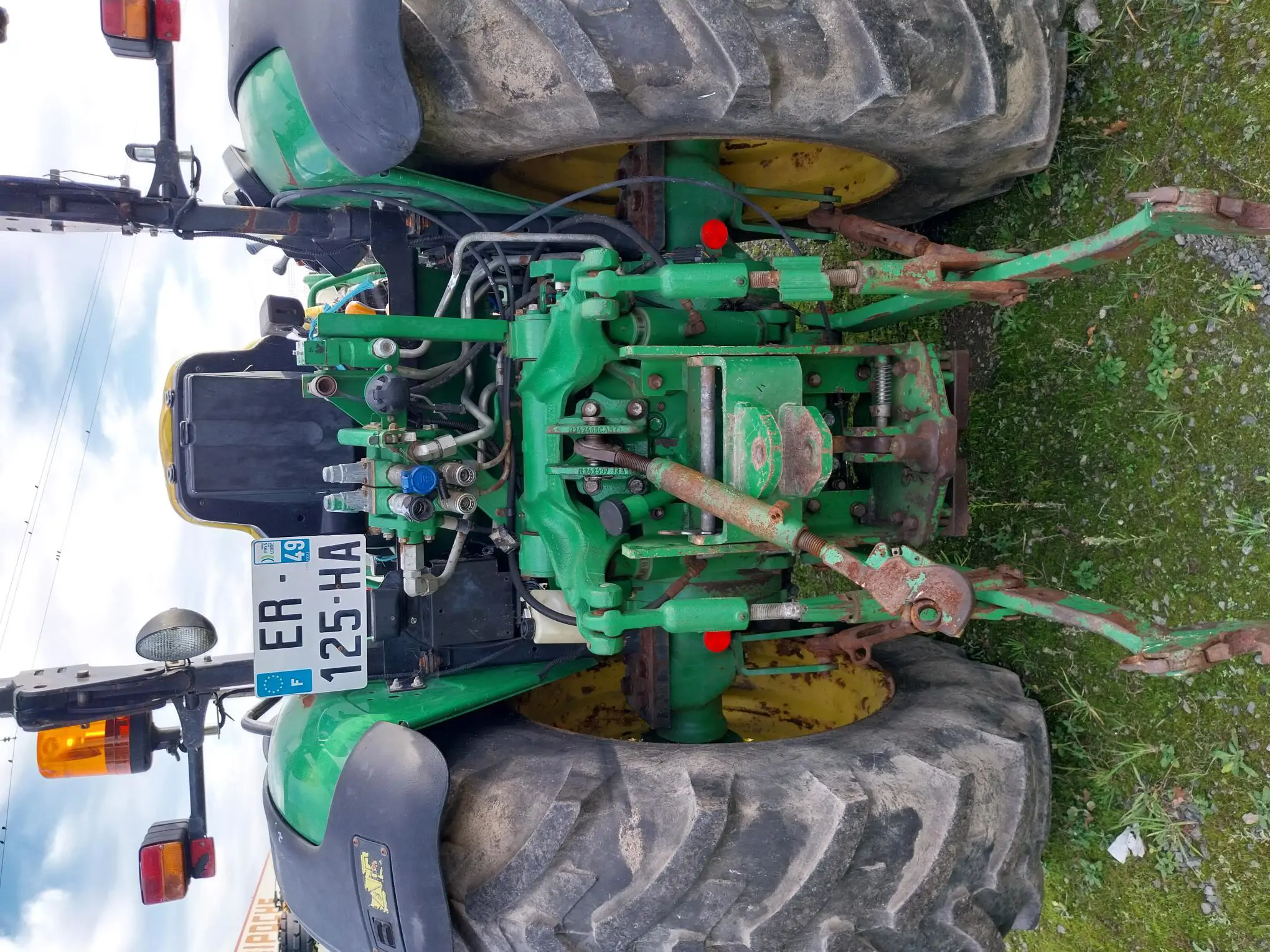 Image JOHN DEERE 5085M CADRE