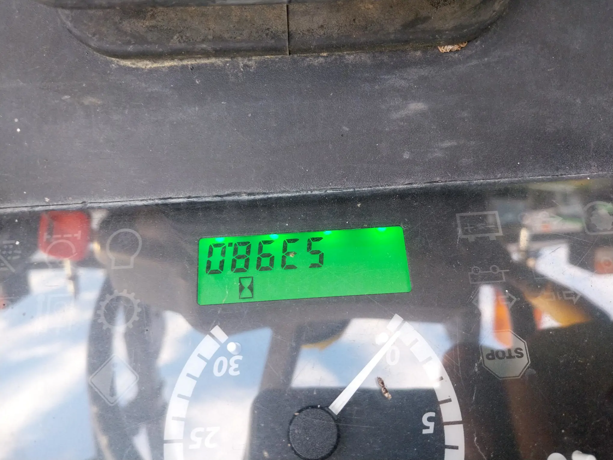 Image JOHN DEERE 5085M CADRE