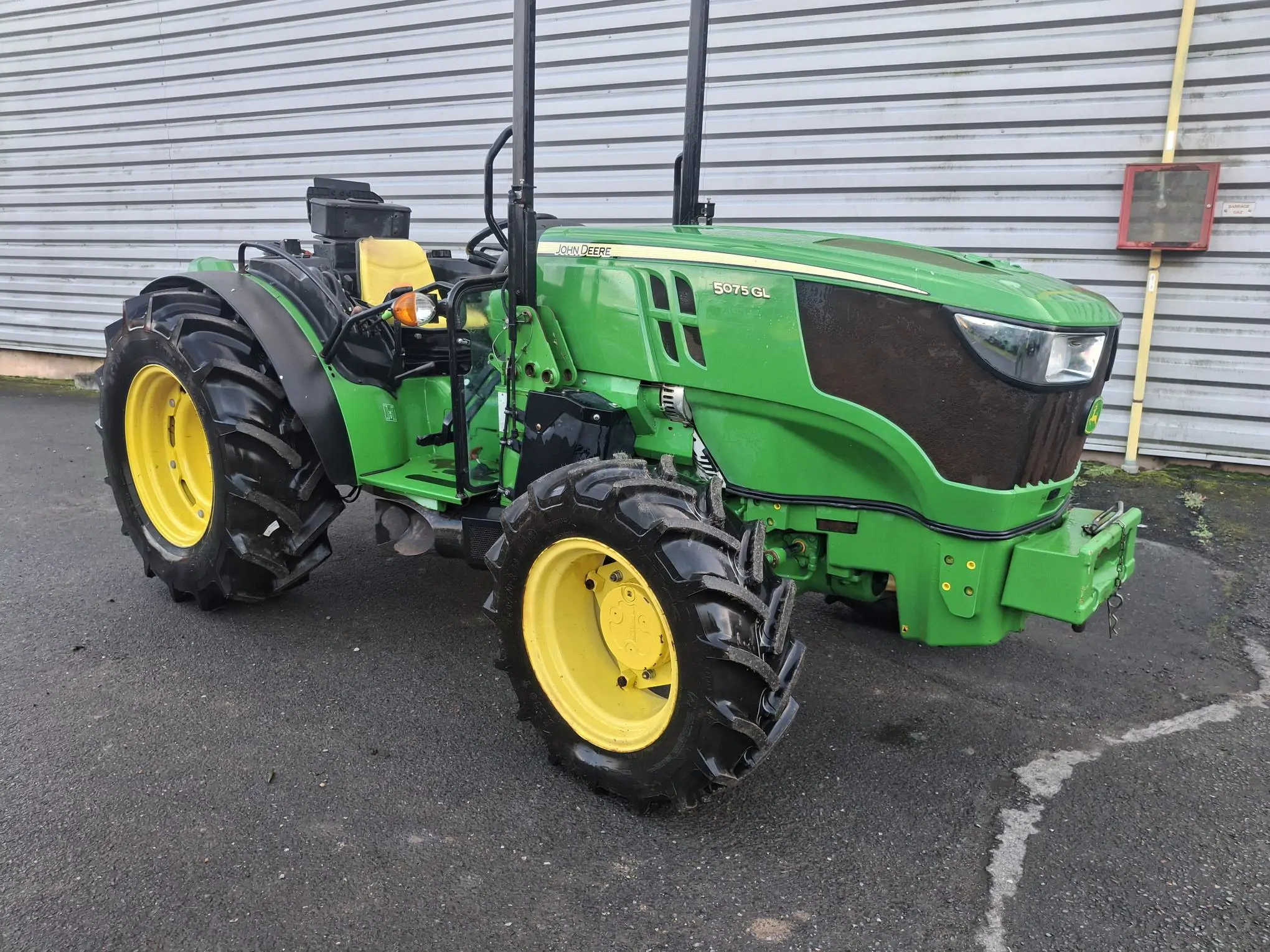 Image JOHN DEERE 5075GL (1) CE+ 5ANS 5000H