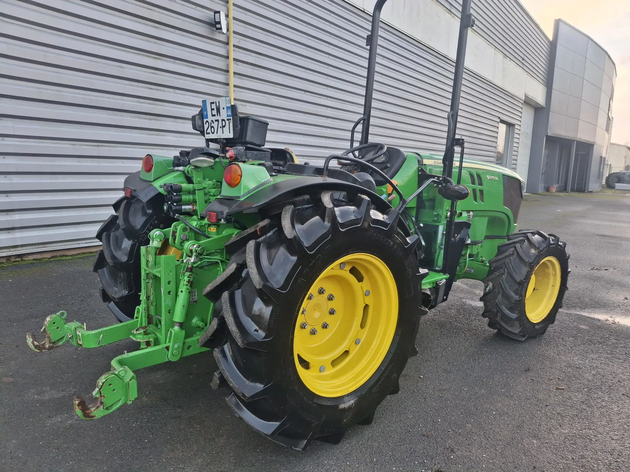 Image JOHN DEERE 5075GL (1) CE+ 5ANS 5000H