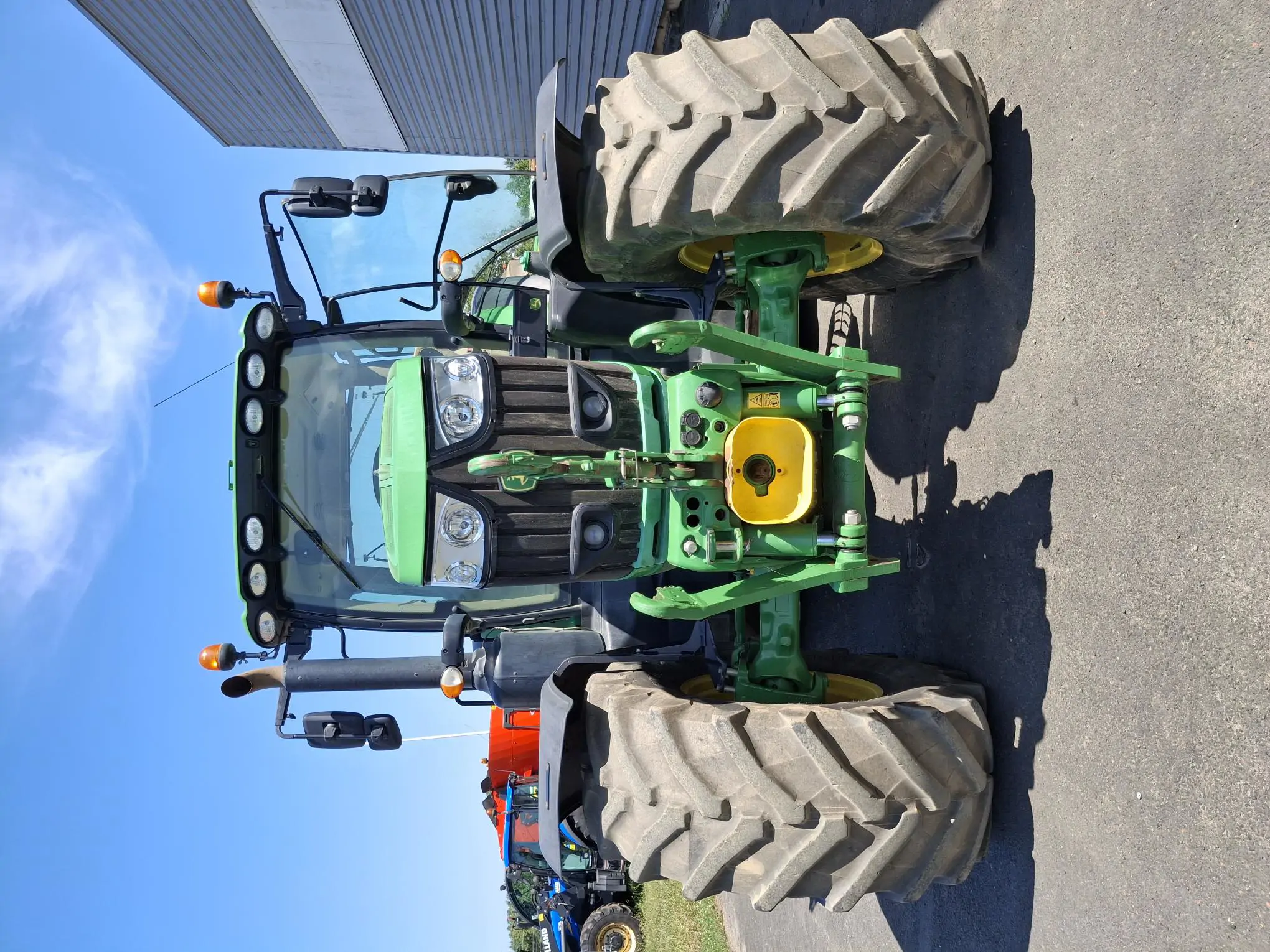 Image JOHN DEERE 6175R MY18