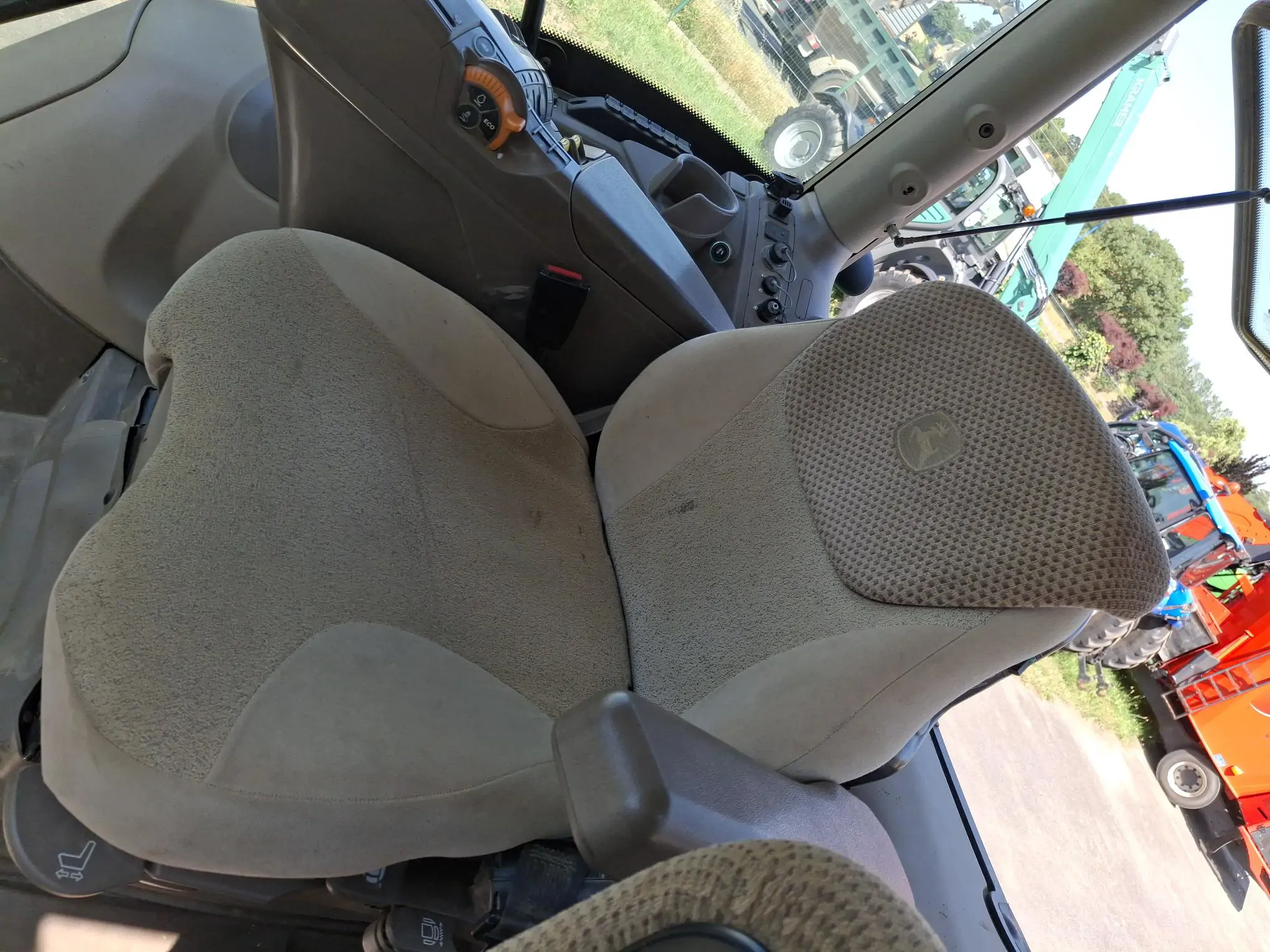 Image JOHN DEERE 6175R MY18