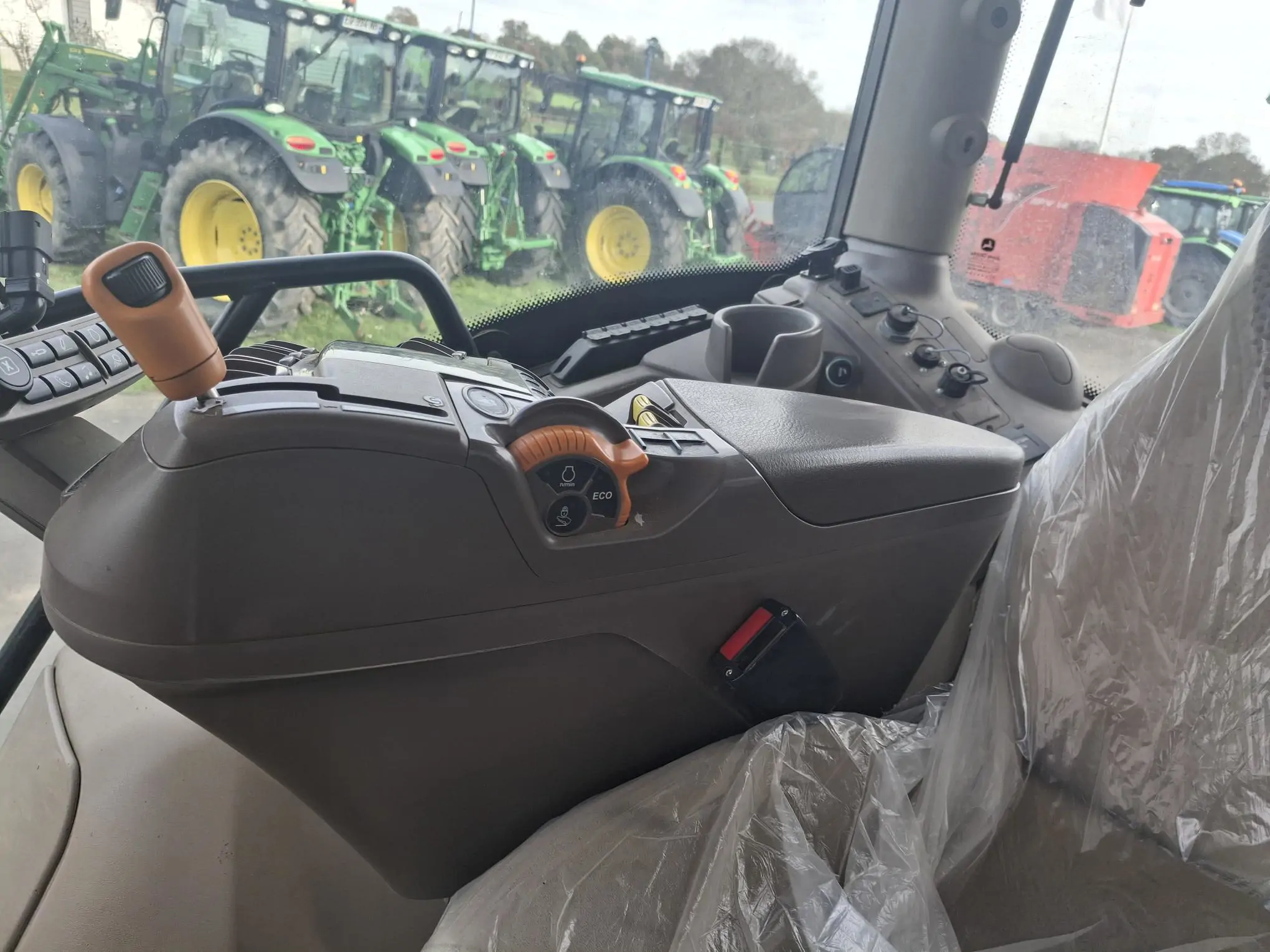 Image JOHN DEERE 6175R MY18