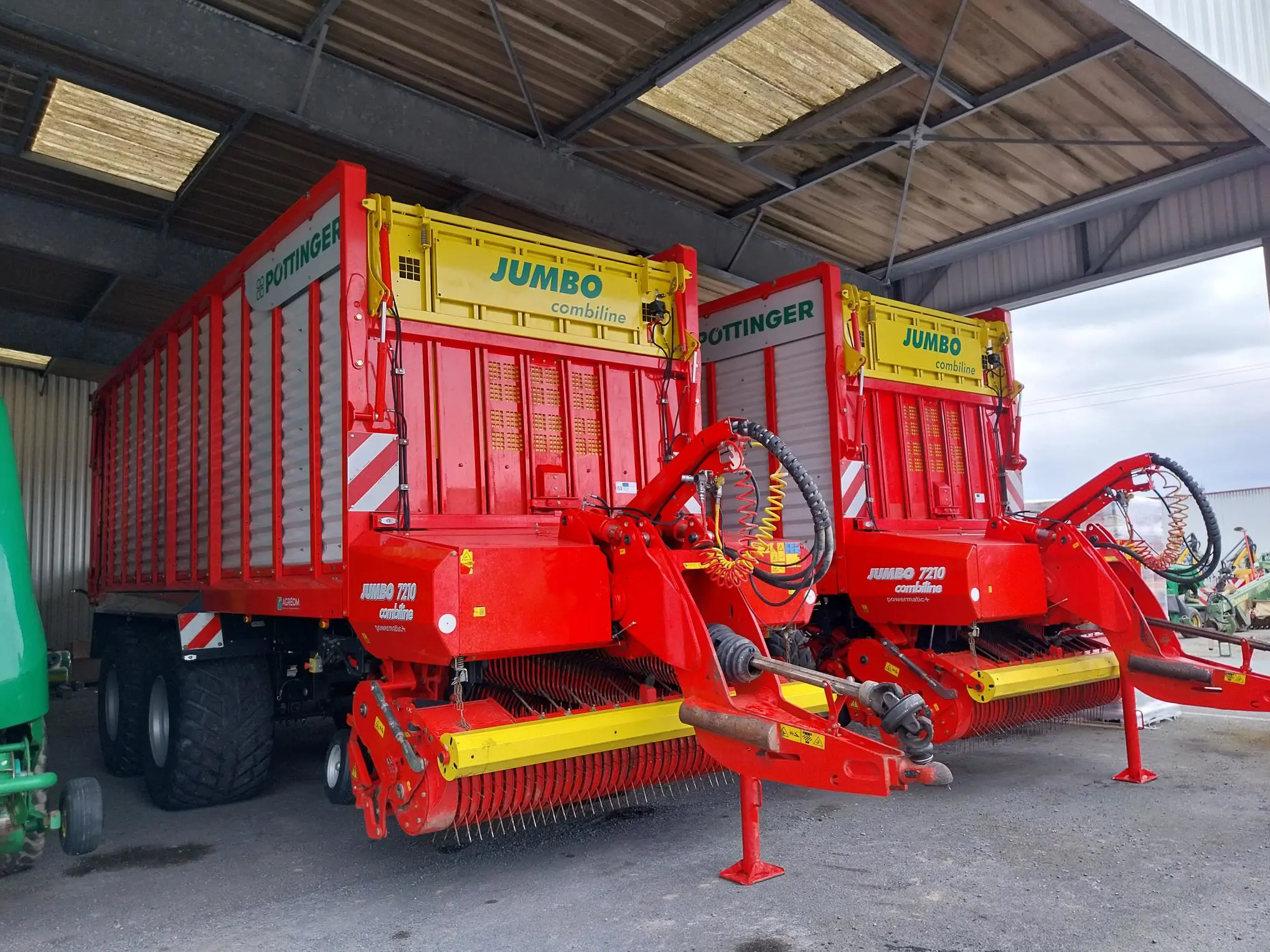Photo POTTINGER JUMBO 7210L COMBILINE 72M3