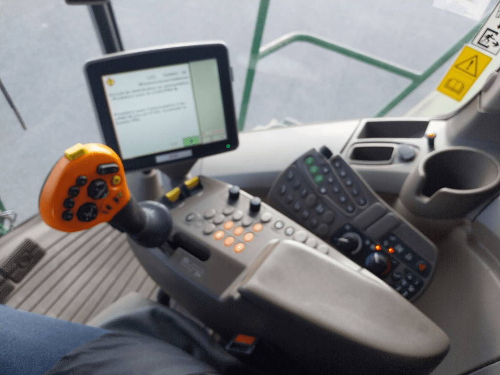 Image JOHN DEERE S680 SA1673066
