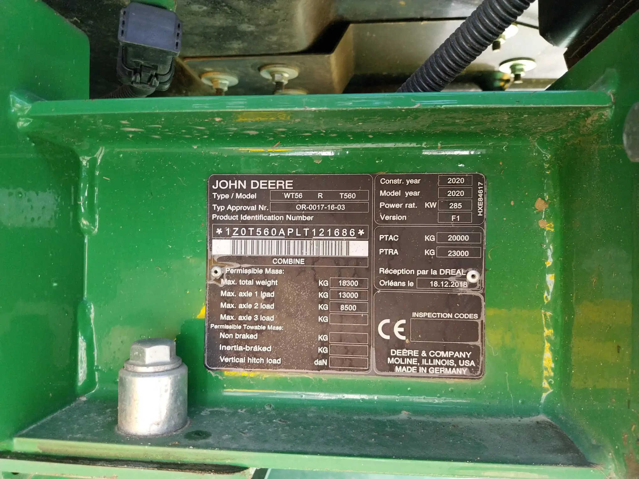 Image JOHN DEERE T560