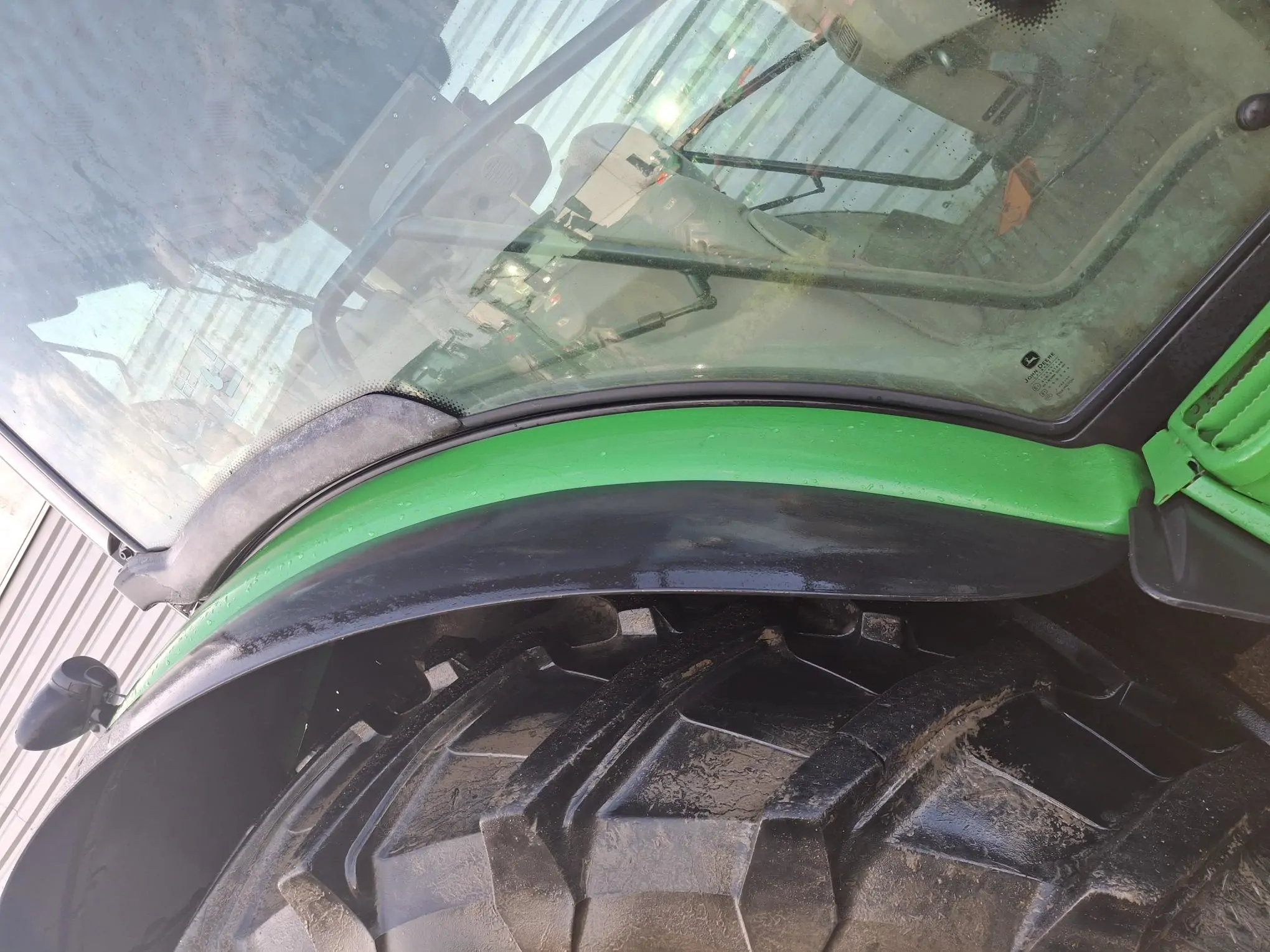 Image JOHN DEERE 6130R