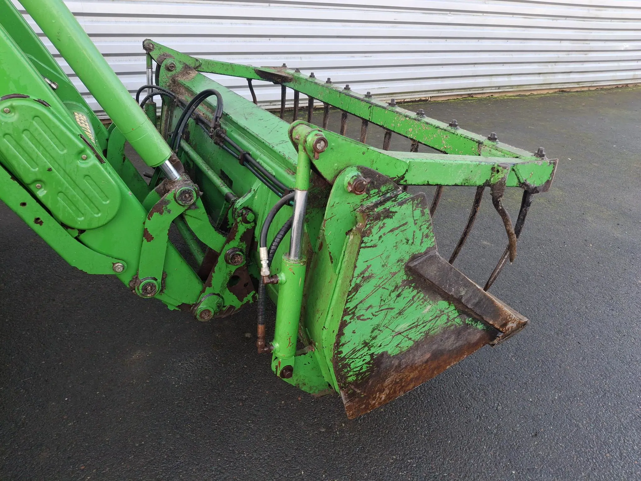 Image JOHN DEERE 6130R
