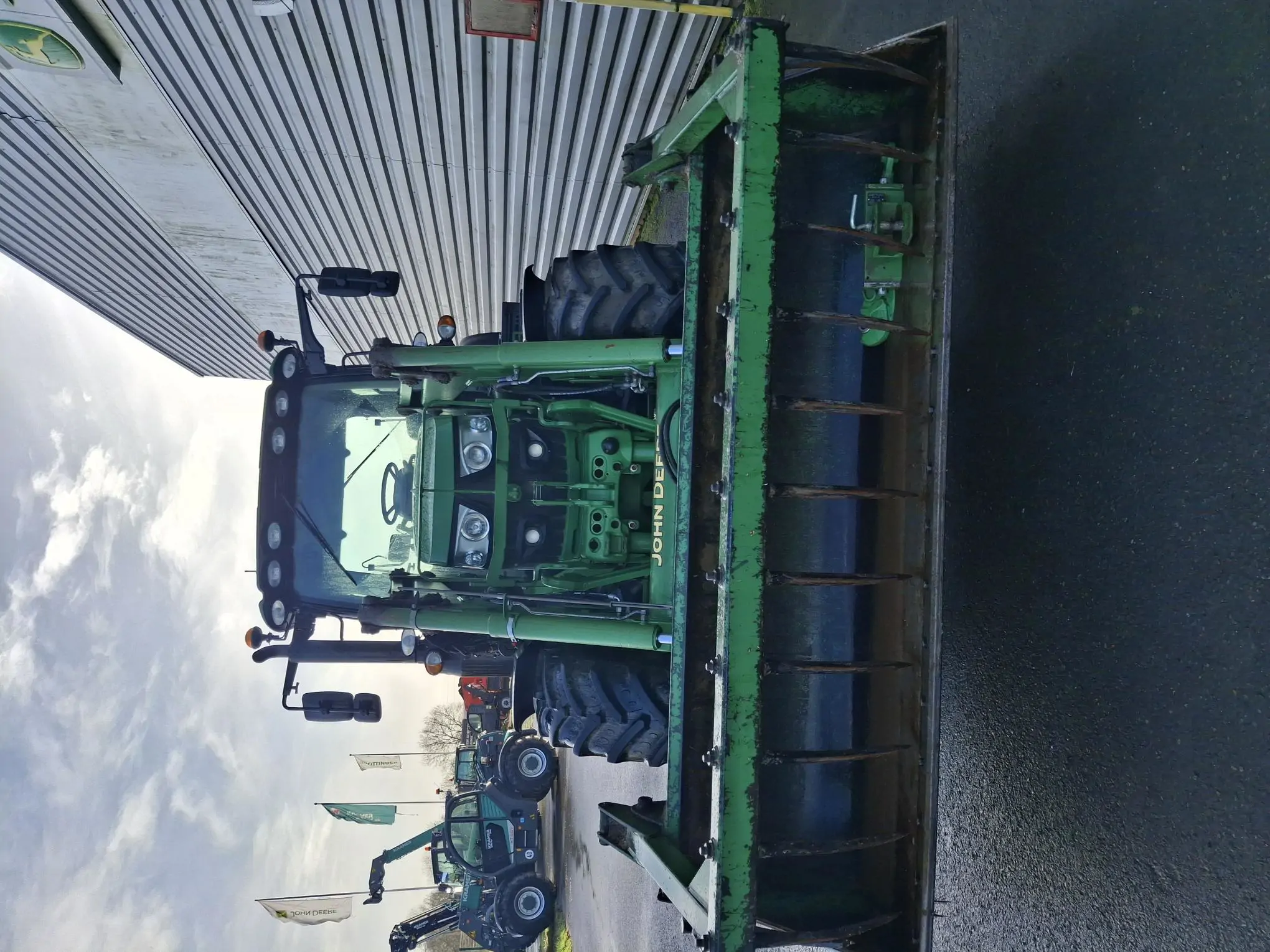 Image JOHN DEERE 6130R