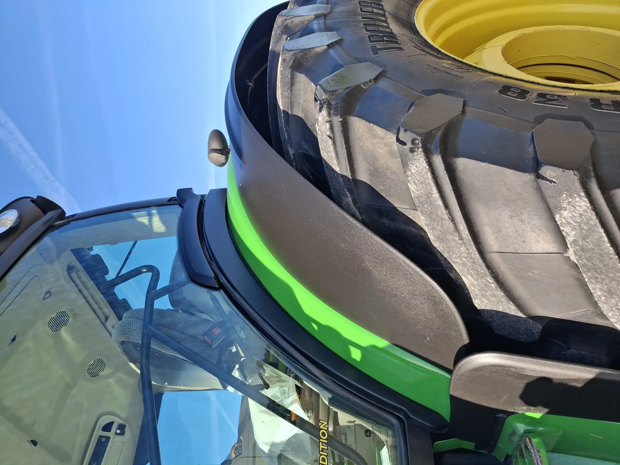 Image JOHN DEERE 6250R