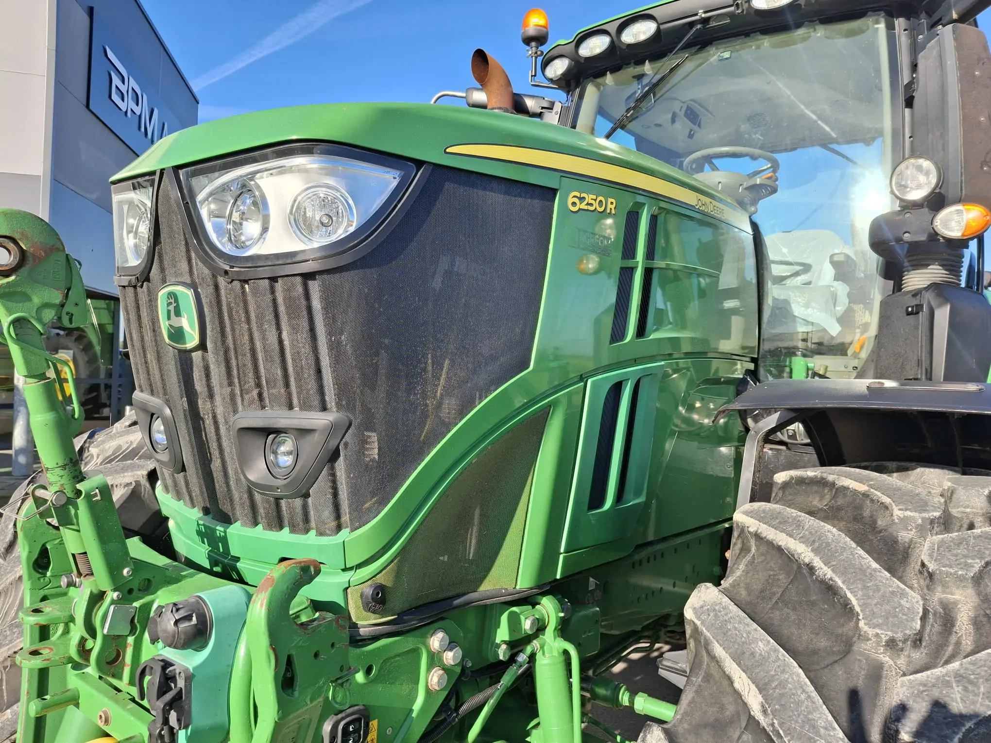 Image JOHN DEERE 6250R