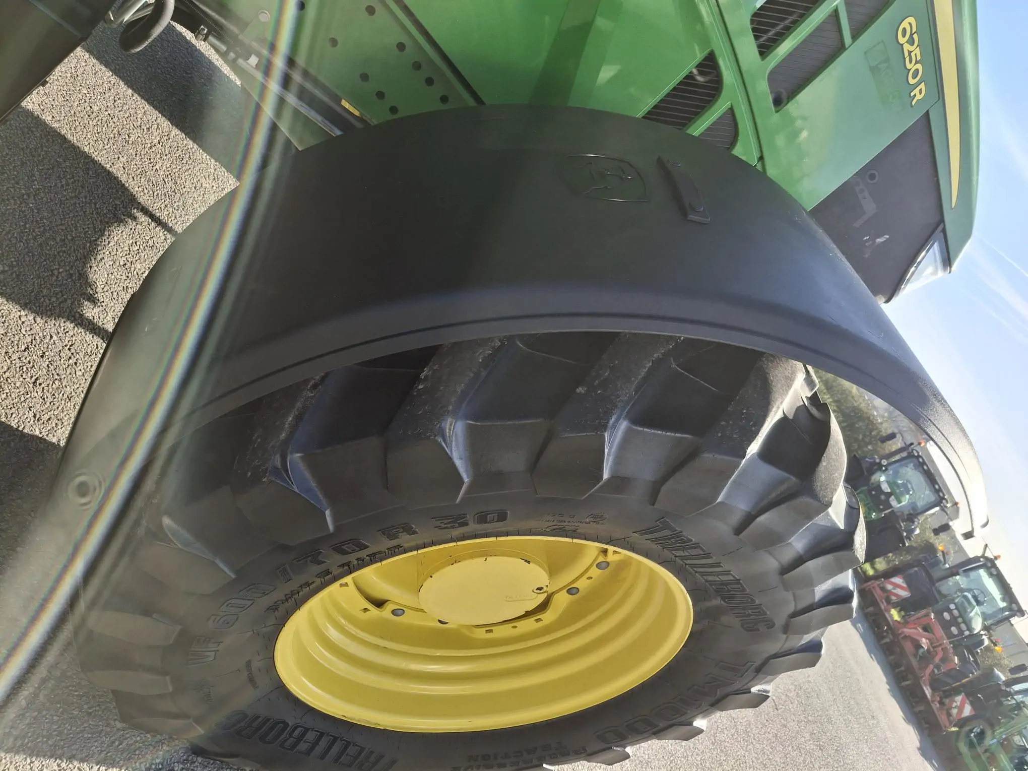 Image JOHN DEERE 6250R