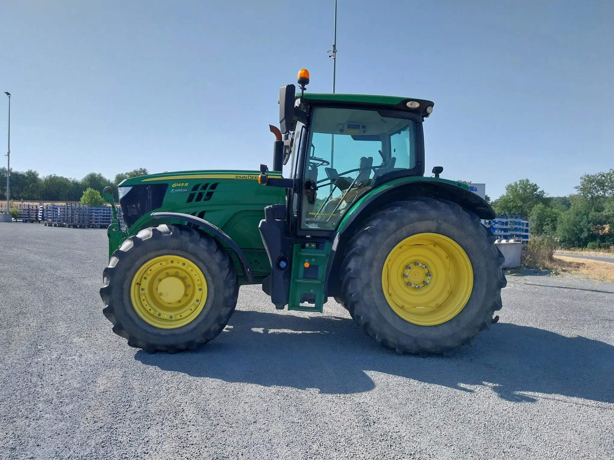 Image JOHN DEERE 6145R