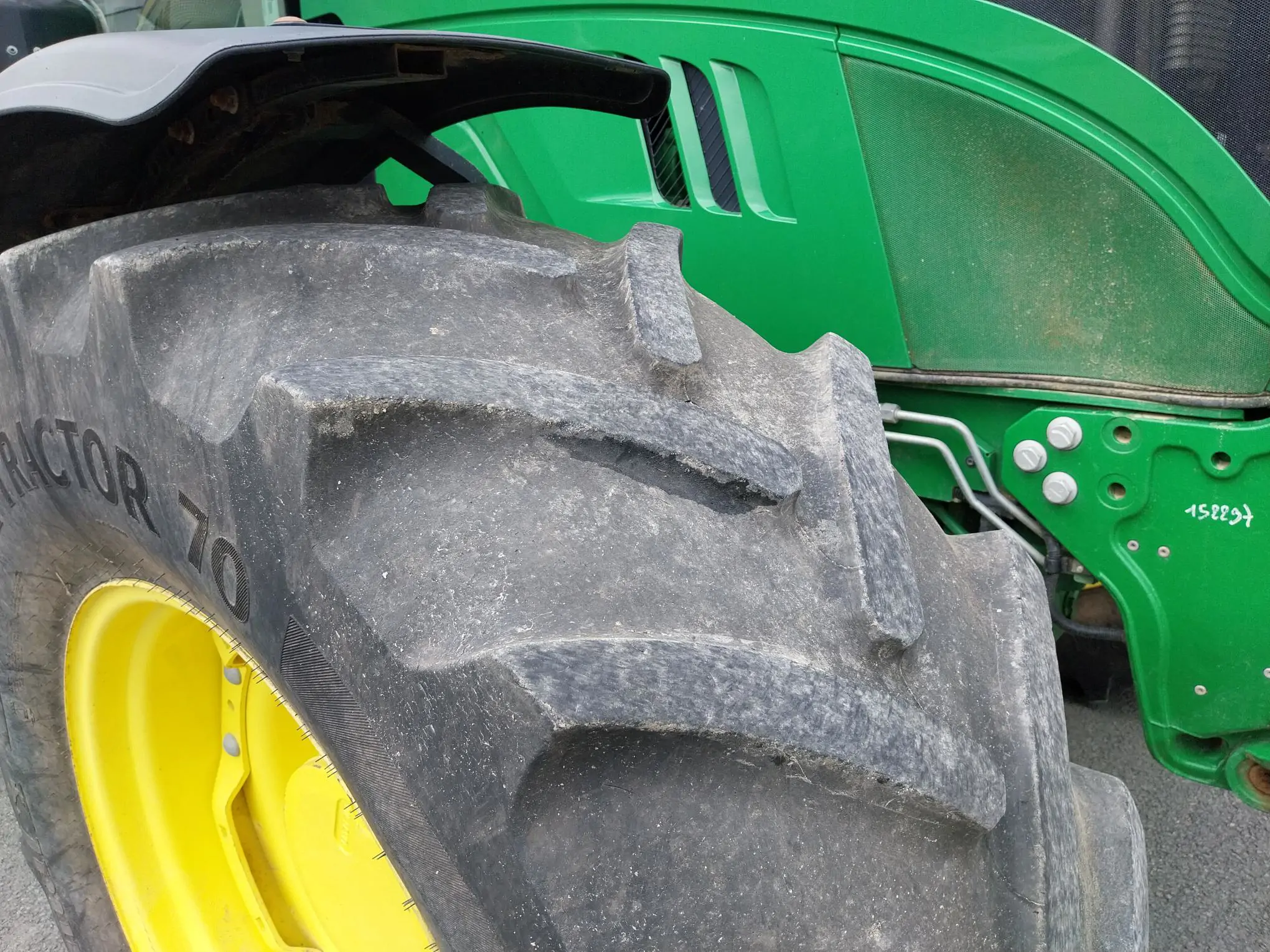 Image JOHN DEERE 6145R