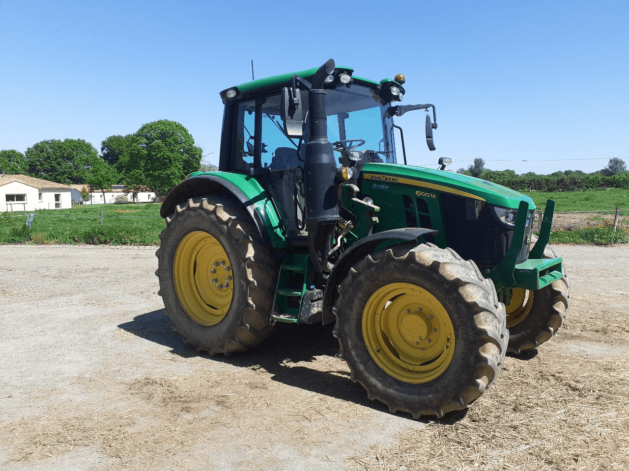 Image JOHN DEERE 6100M