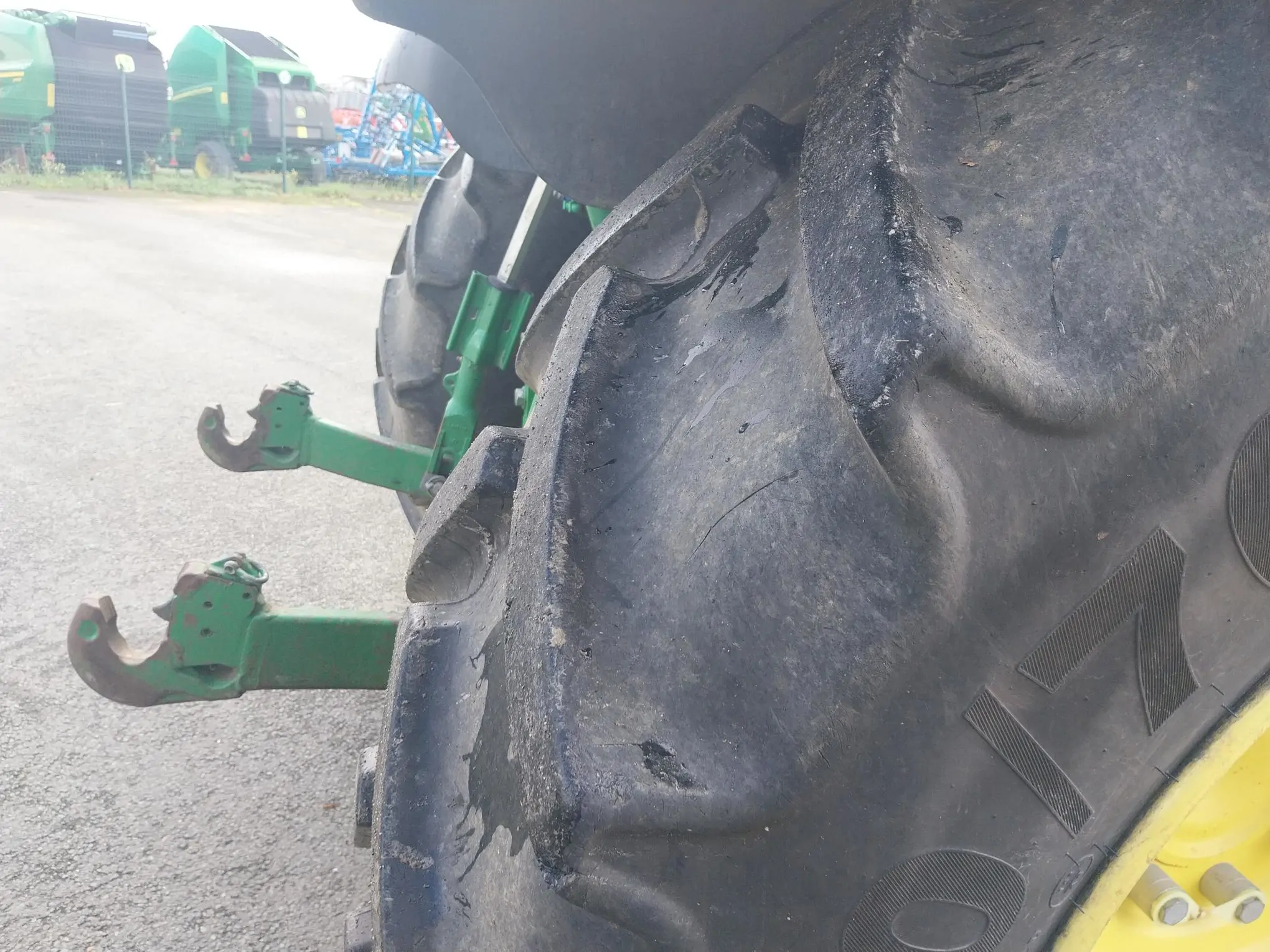 Image JOHN DEERE 6140M